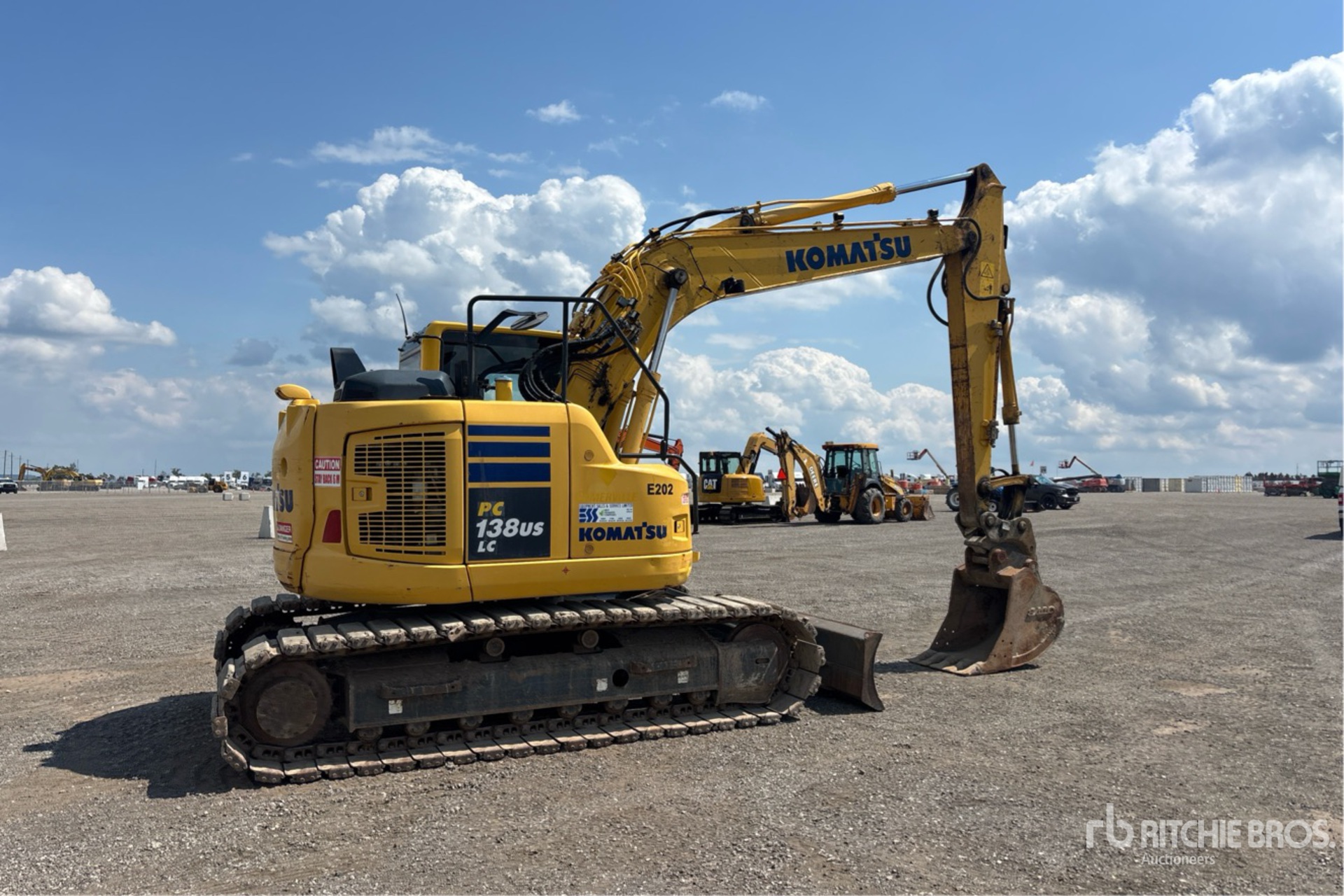 2018 Komatsu PC138USLC-11