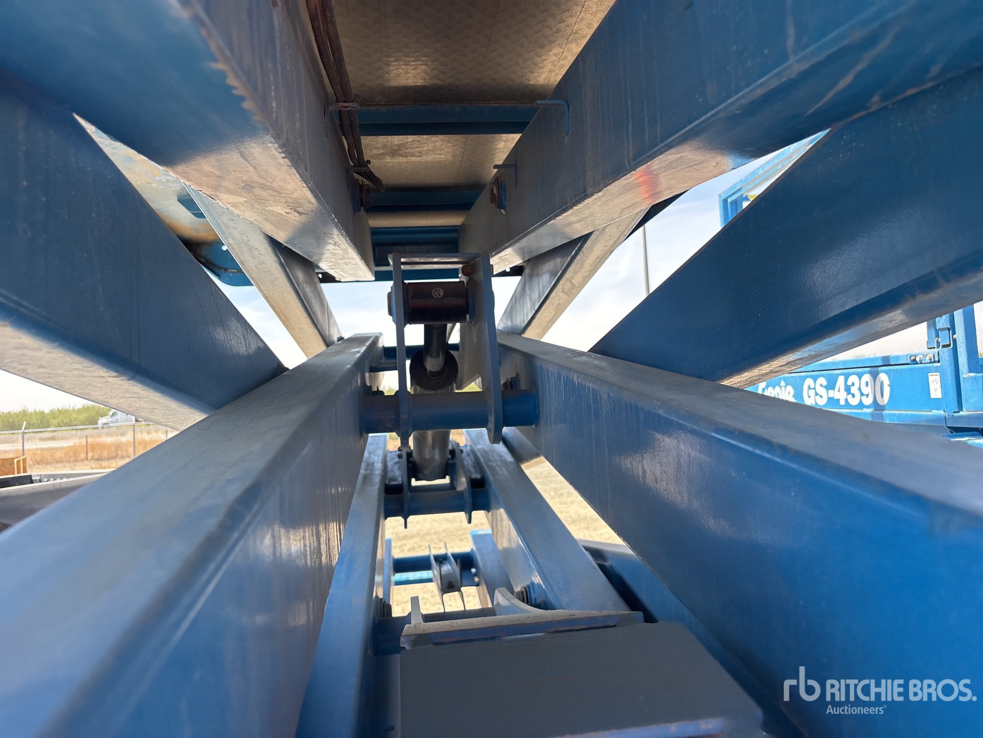 2015 Genie GS-4069RT