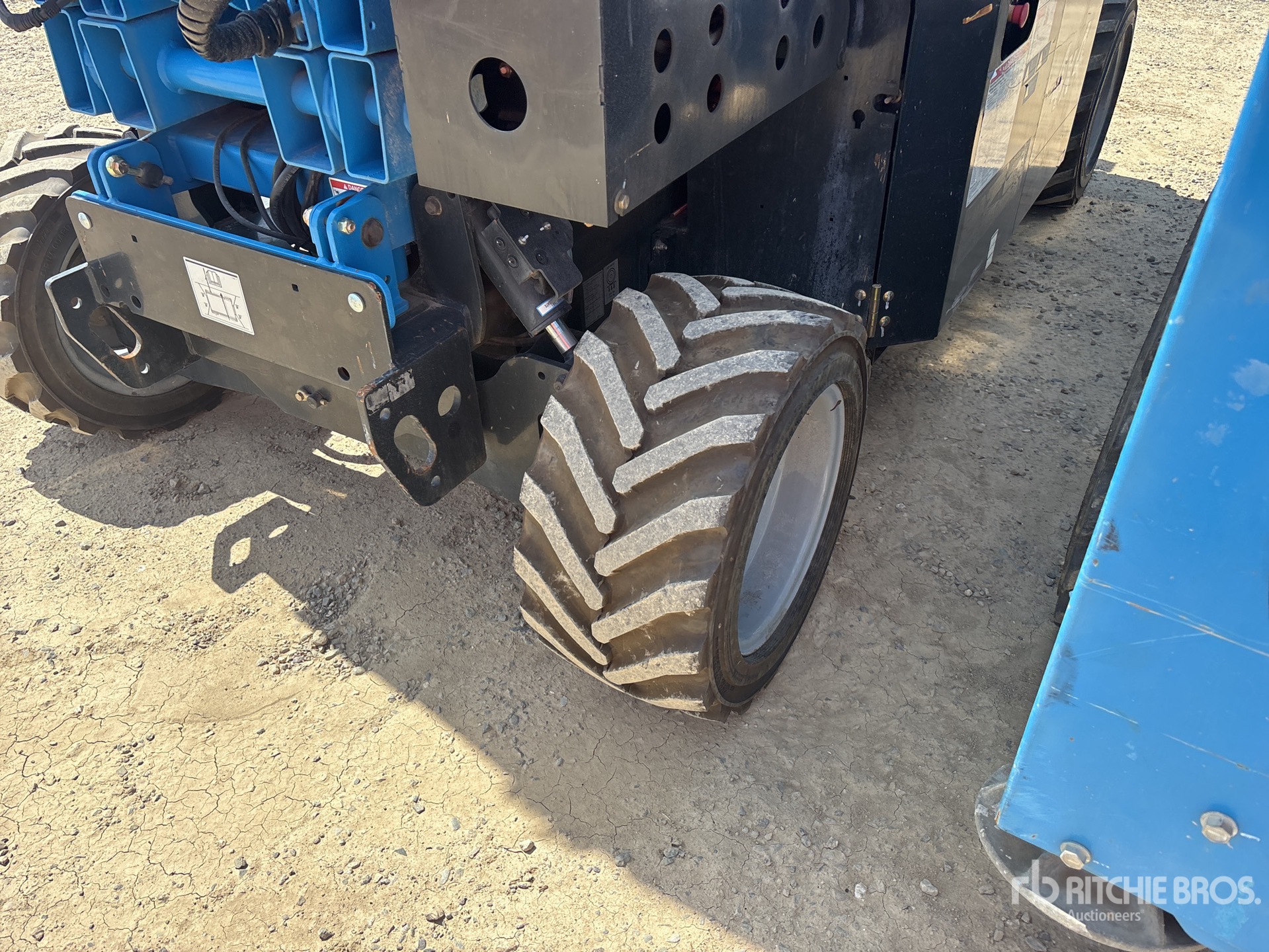 2015 Genie GS-4069RT
