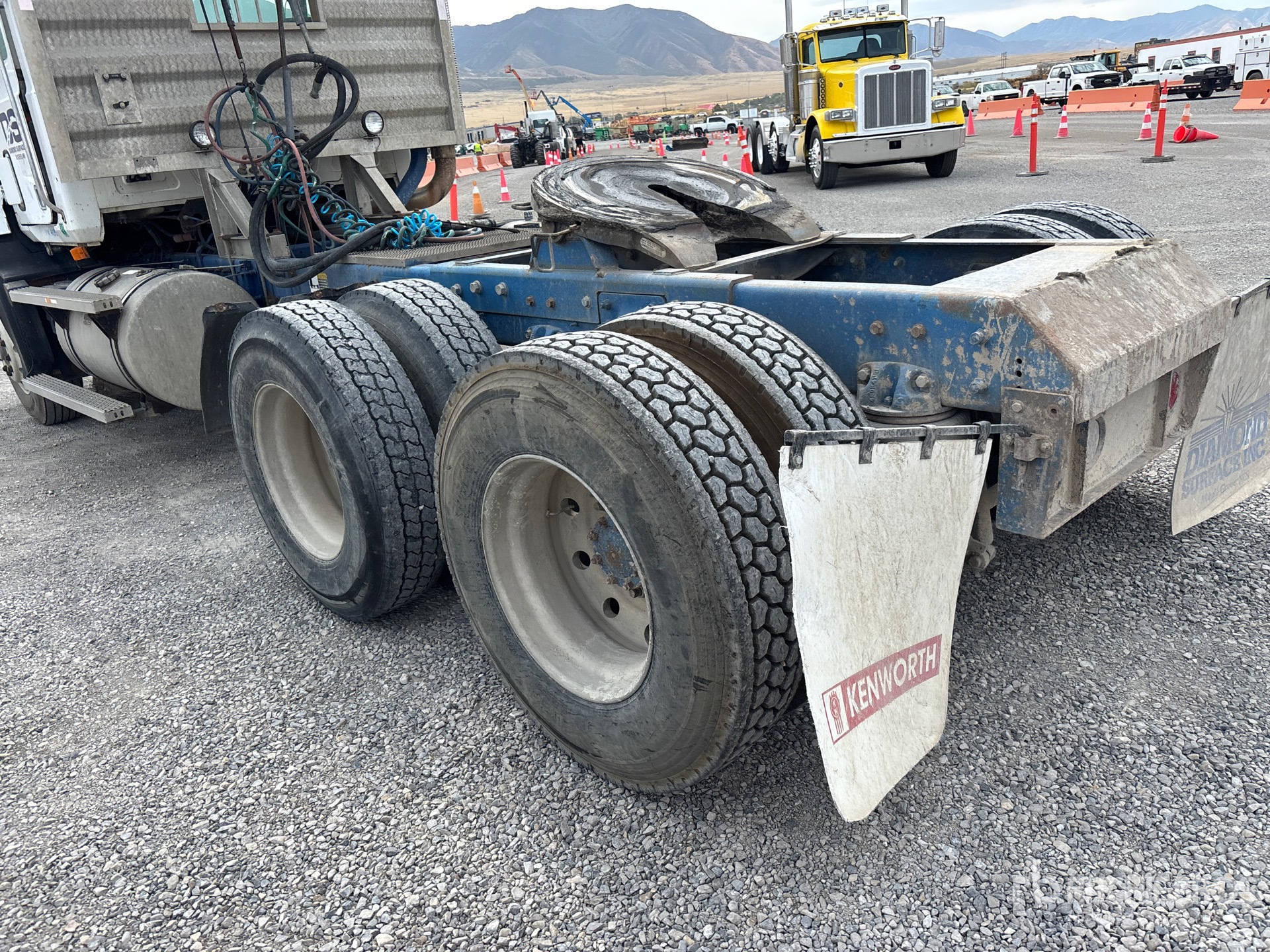 1994 Mack CH613