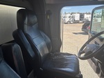 Cab with Seats/armrests