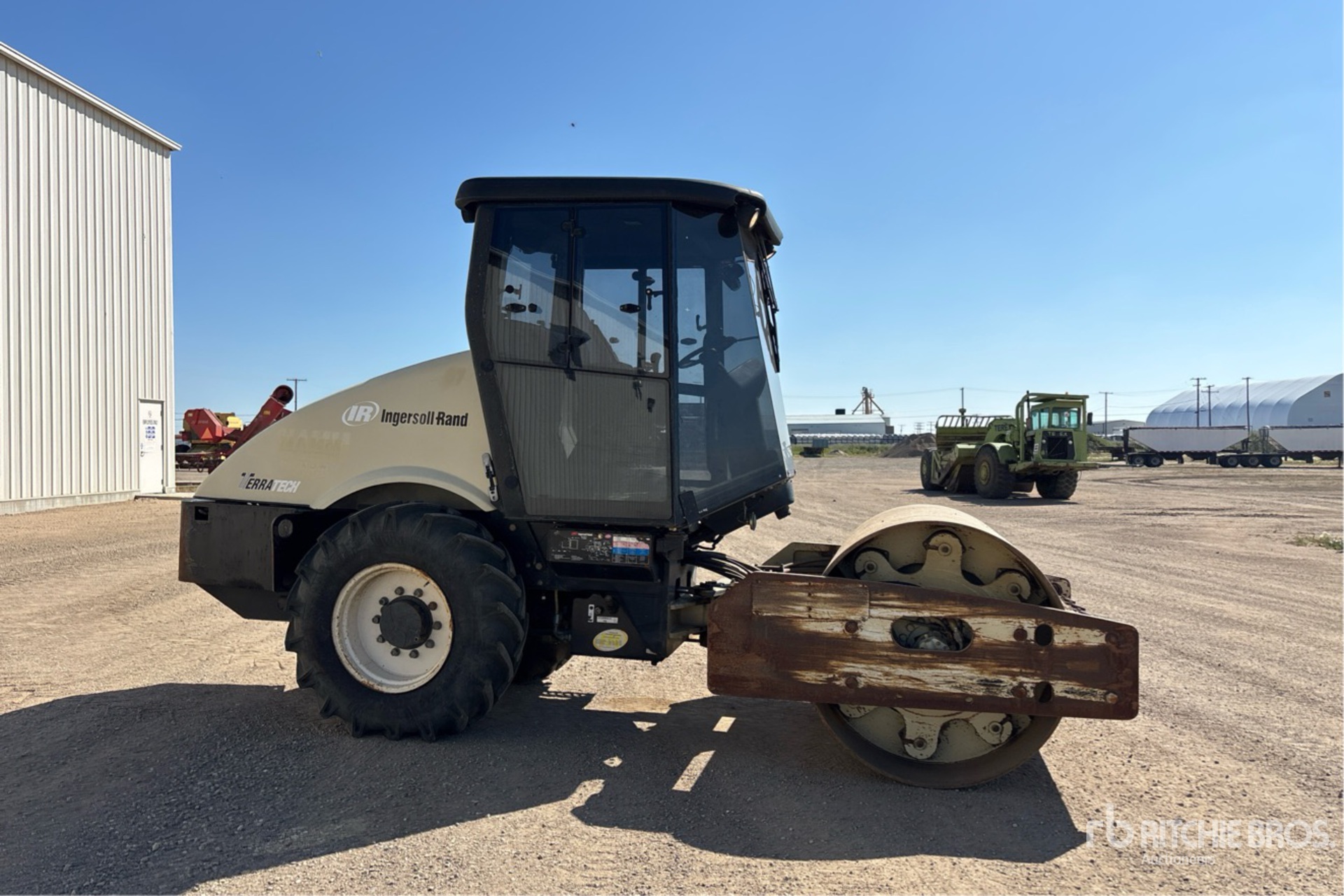 2004 Ingersoll Rand SD70D