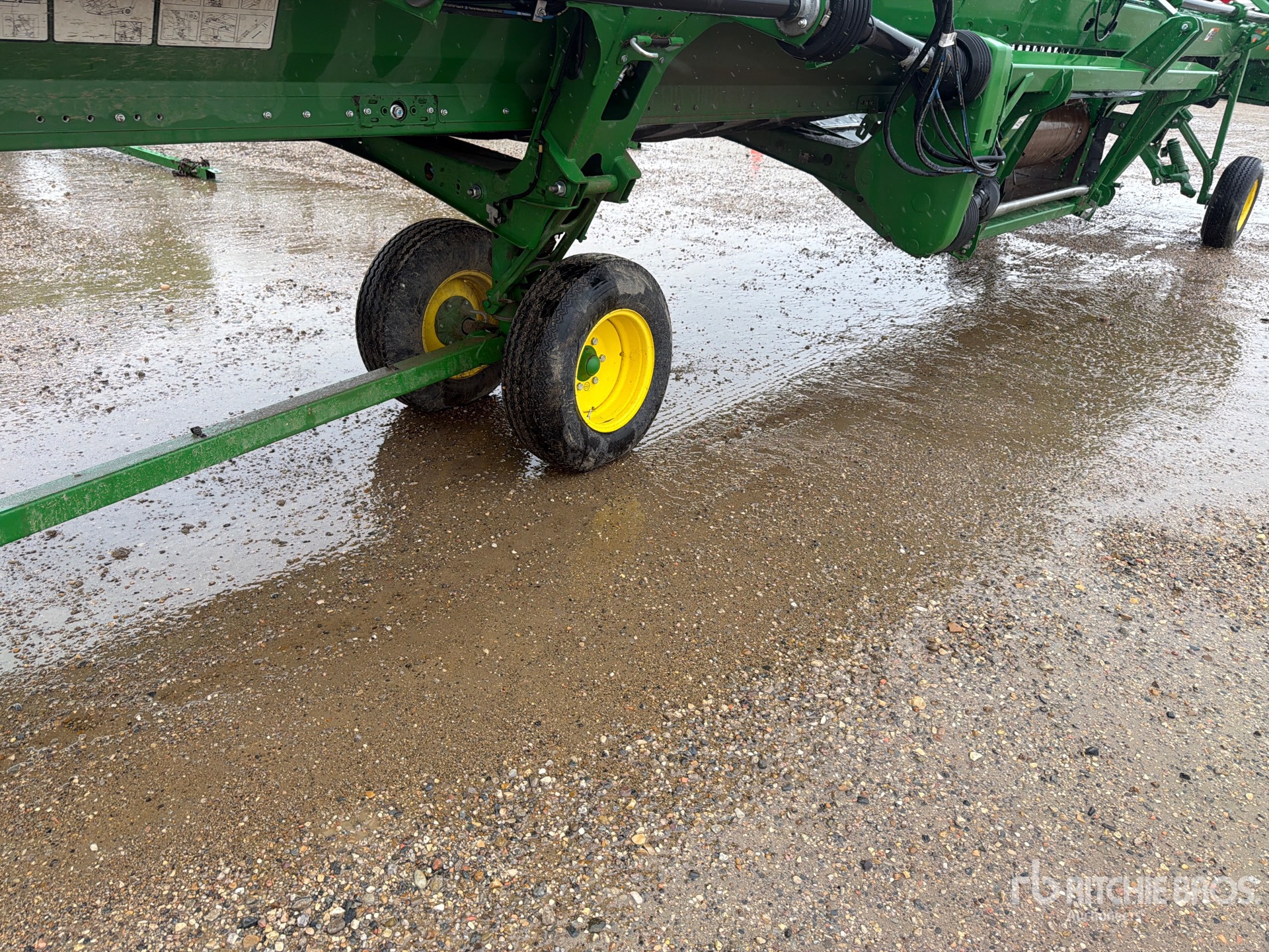 2020 John Deere 735D