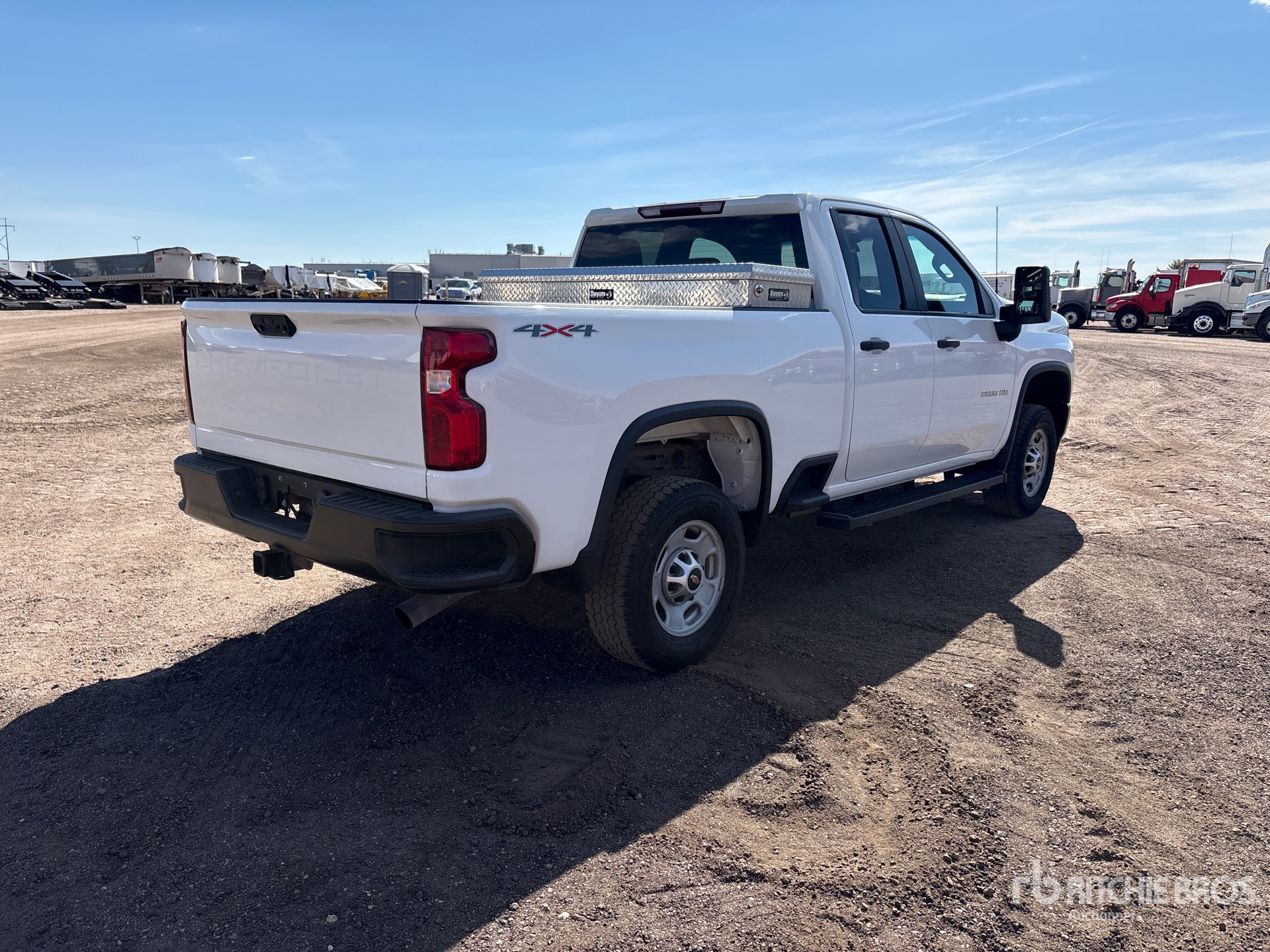 General Appearance with Picture, Right Rear Corner