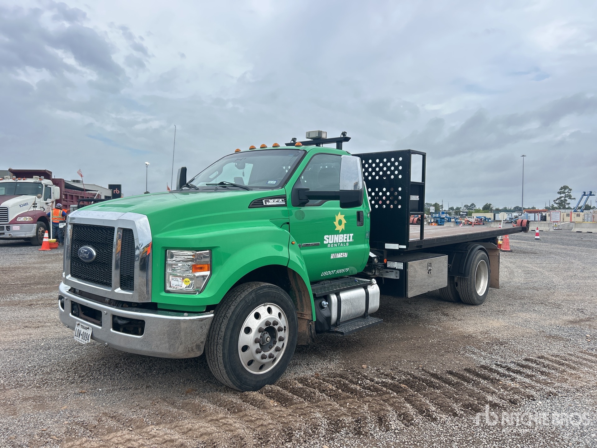 Photo of 2018 Ford F-650