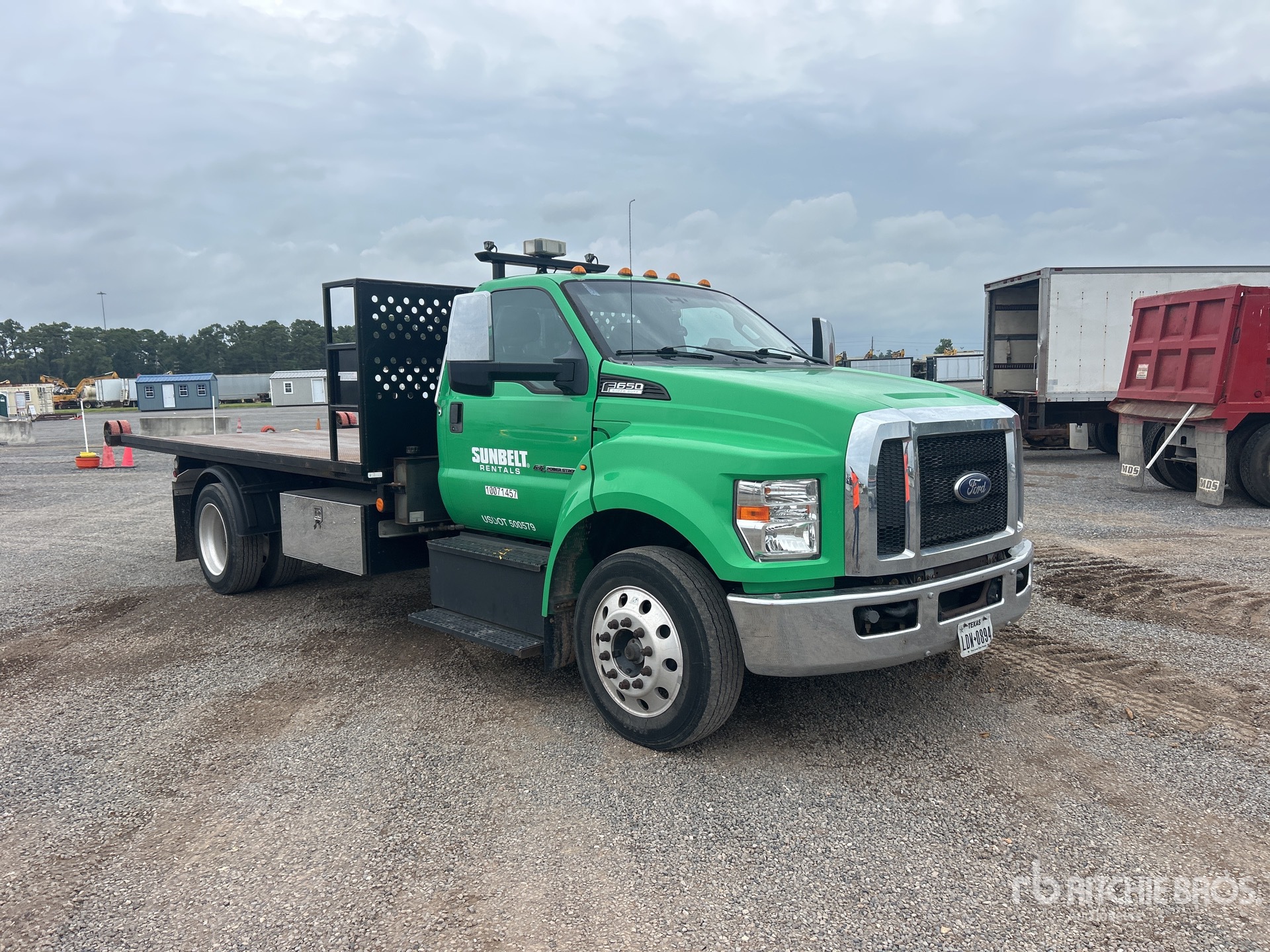 2018 Ford F-650