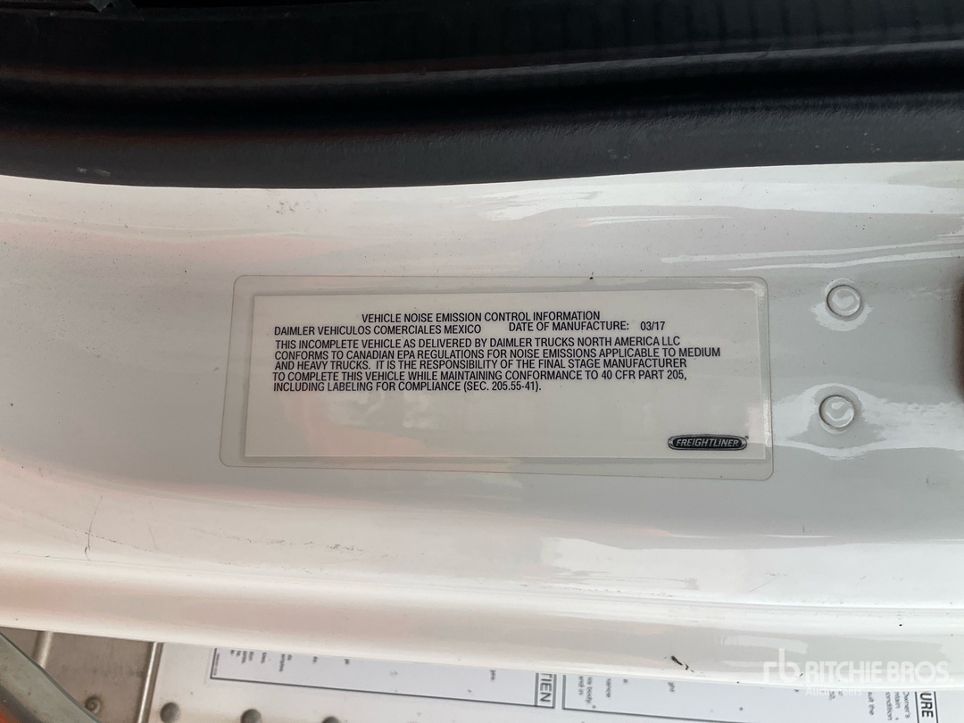 2018 Freightliner M2 106