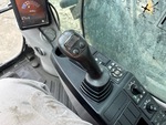 Control Station with Auxiliary Hydraulic Control