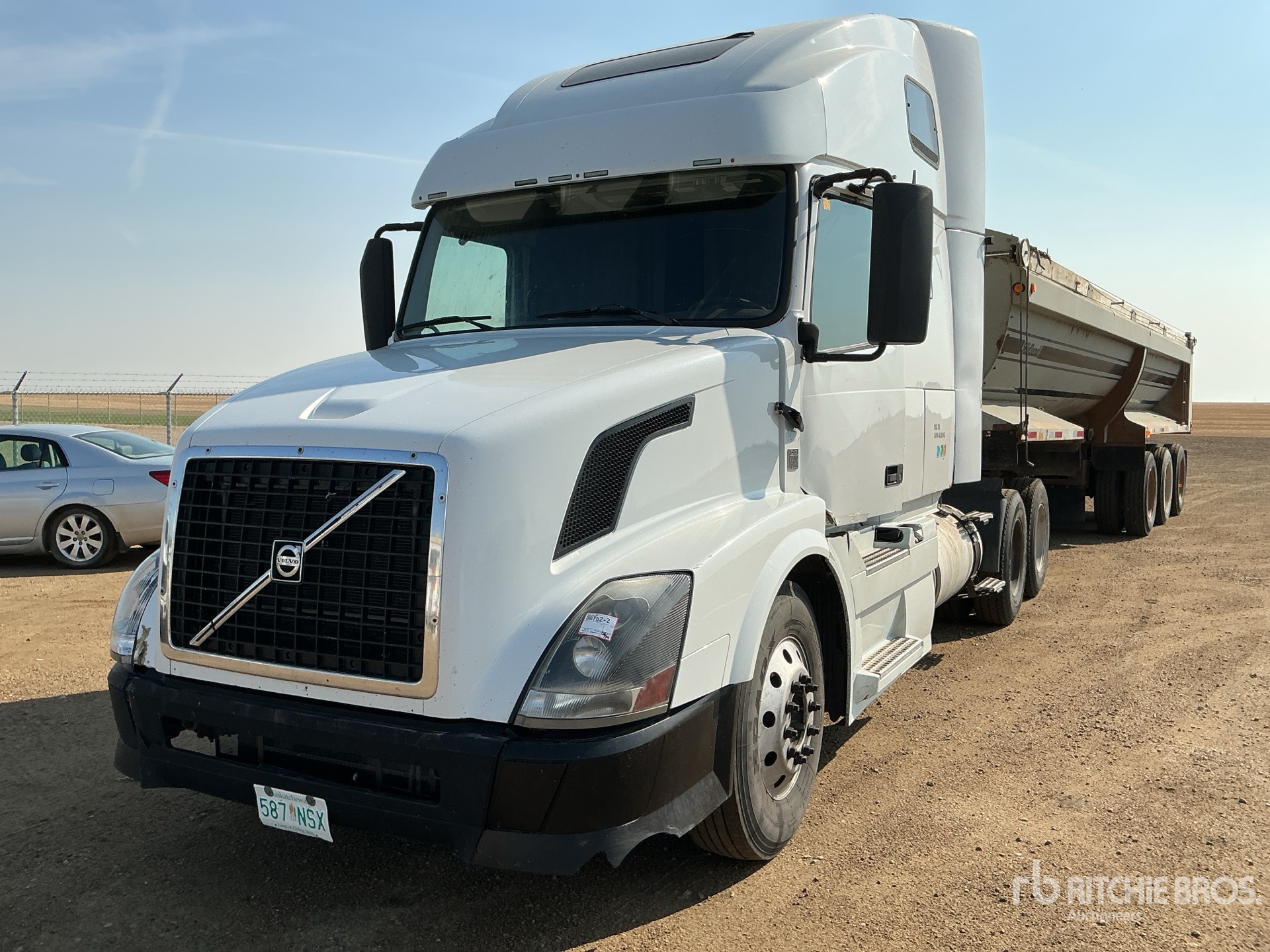 2012 Volvo 670