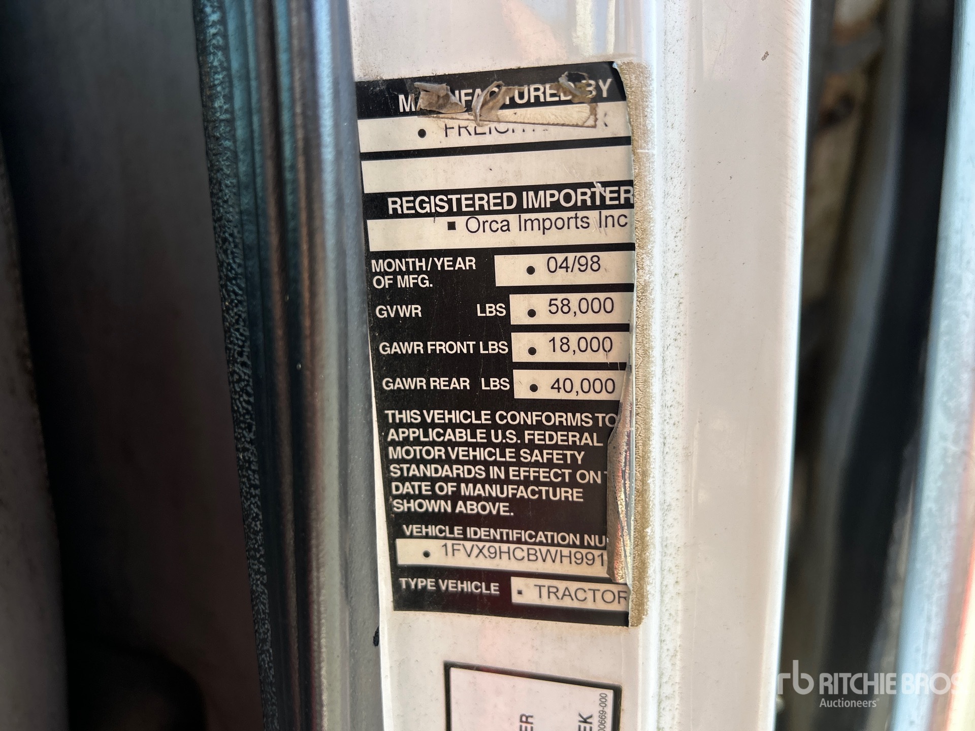 1998 Freightliner FL 106