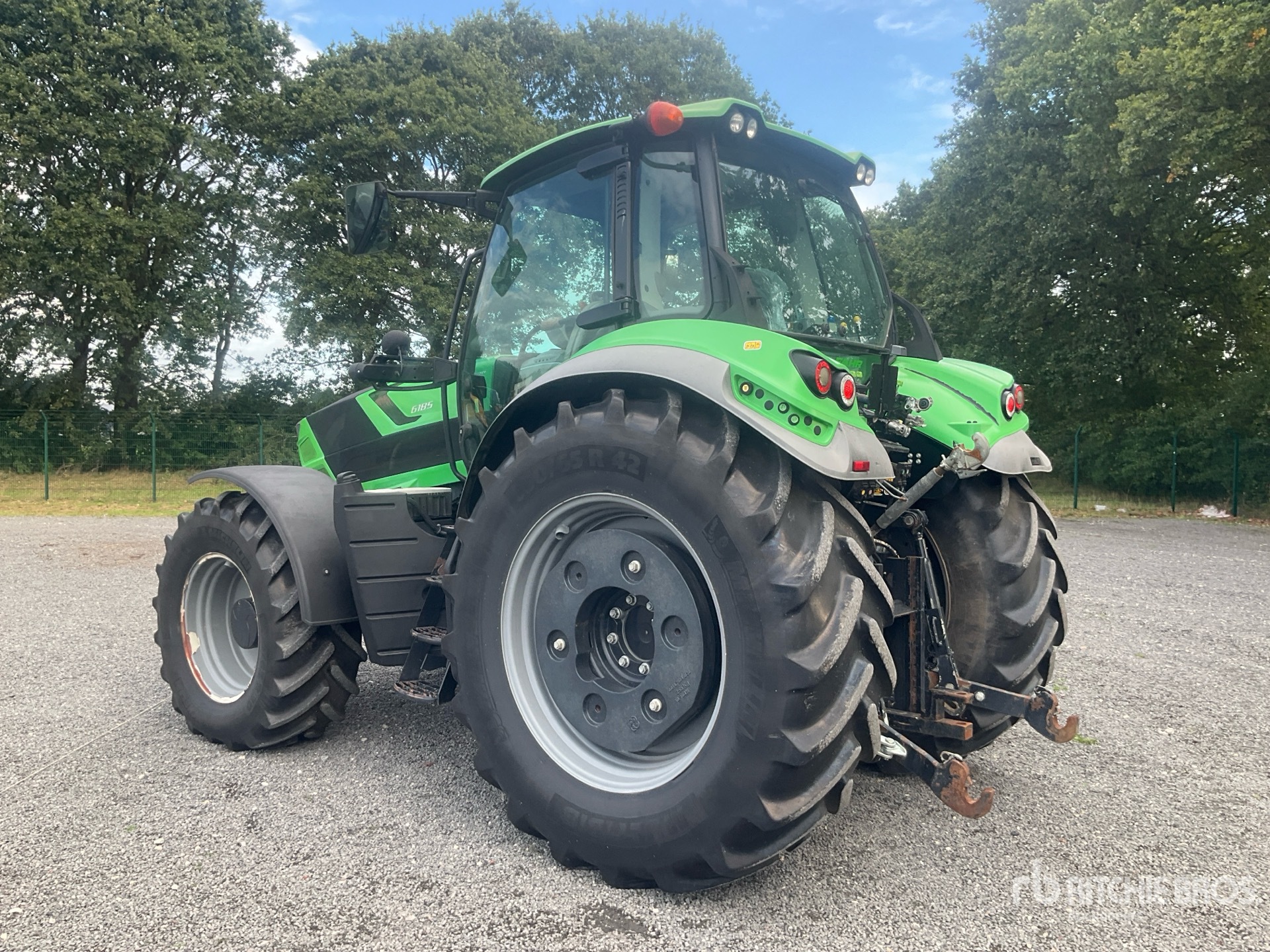 2017 Deutz-Fahr AGROTRON 6185