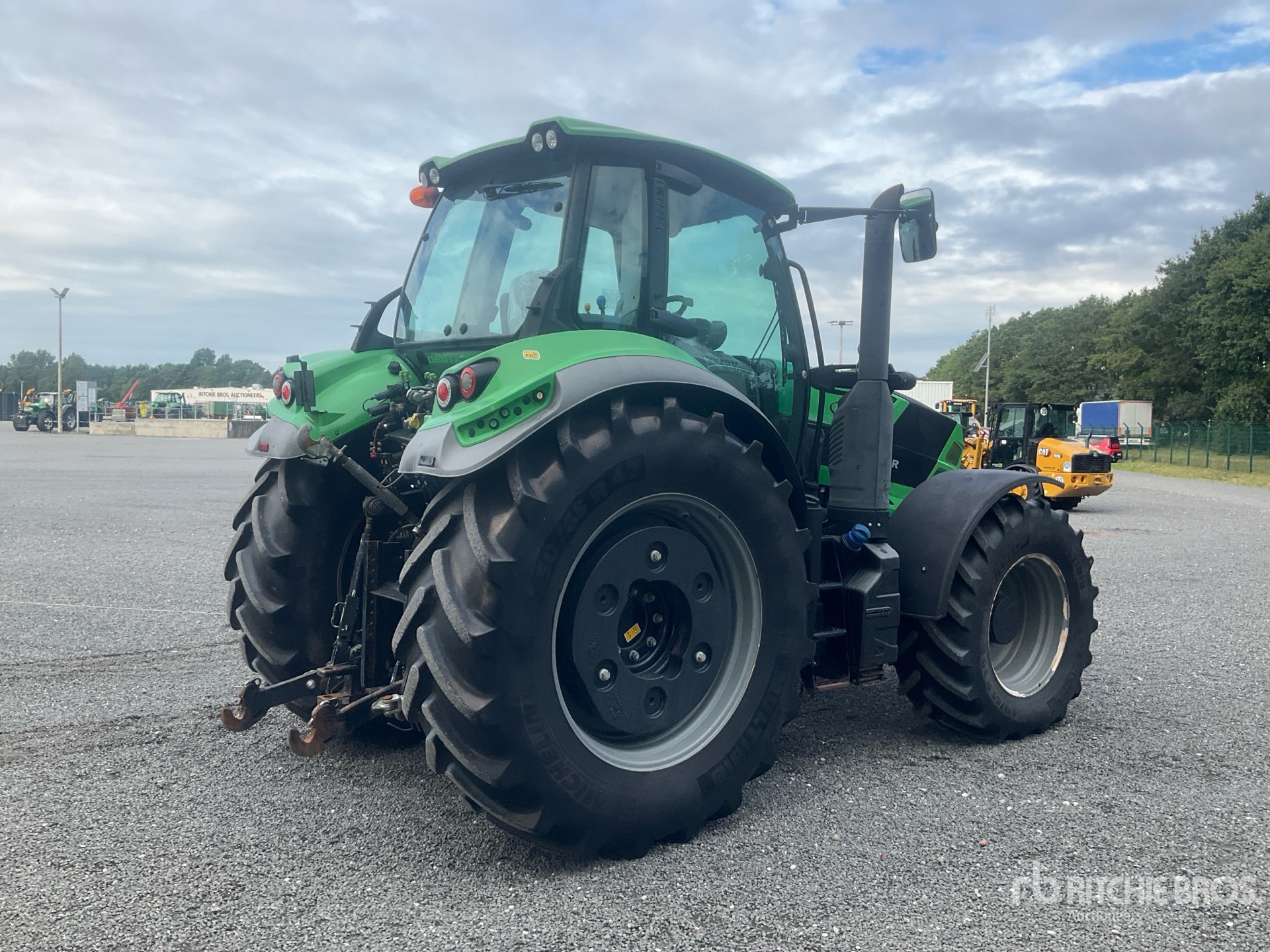 2017 Deutz-Fahr AGROTRON 6185