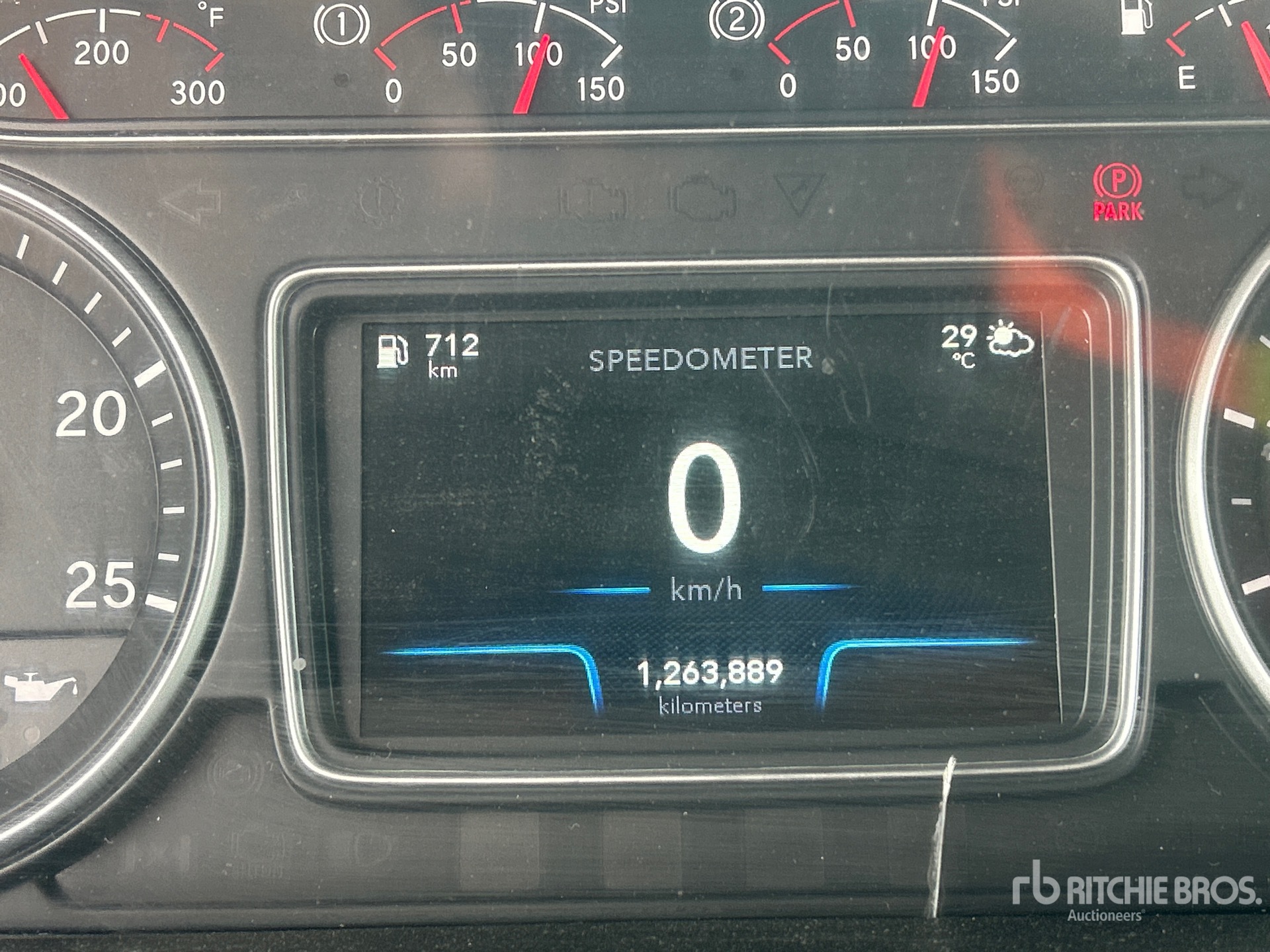 2019 International LT625