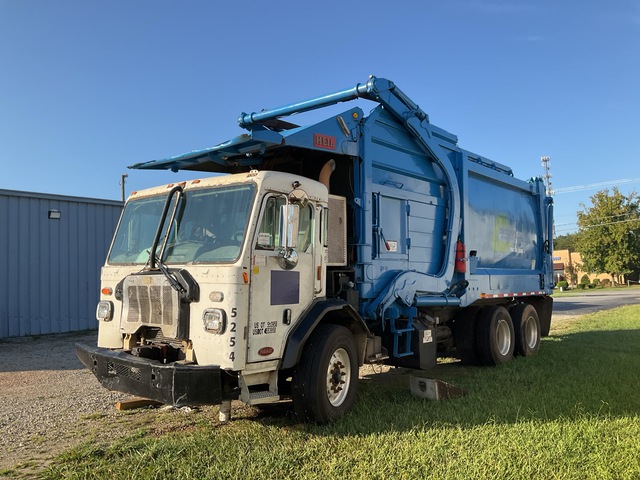2018 Peterbilt 520 6x4 Front Loader Waste Collection Truck 2018 Peterbilt 520 6x4 Front Loader Waste Collection Truck