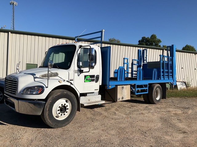 2005 Freightliner M2 106 4x2 Cylinder Pallet Flatbed Truck 2005 Freightliner M2 106 4x2 Cylinder Pallet Flatbed Truck