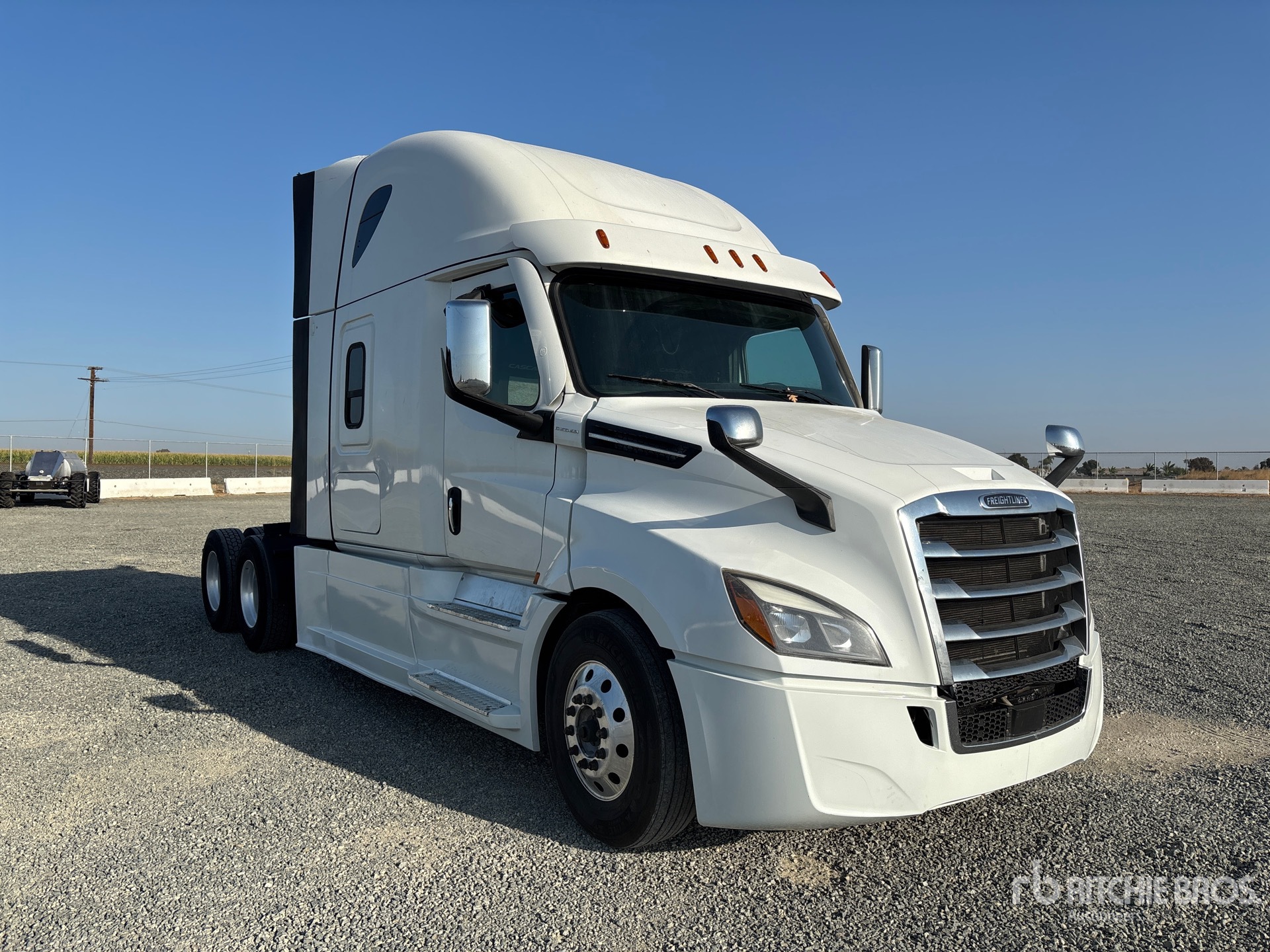 2023 Freightliner CASCADIA 126