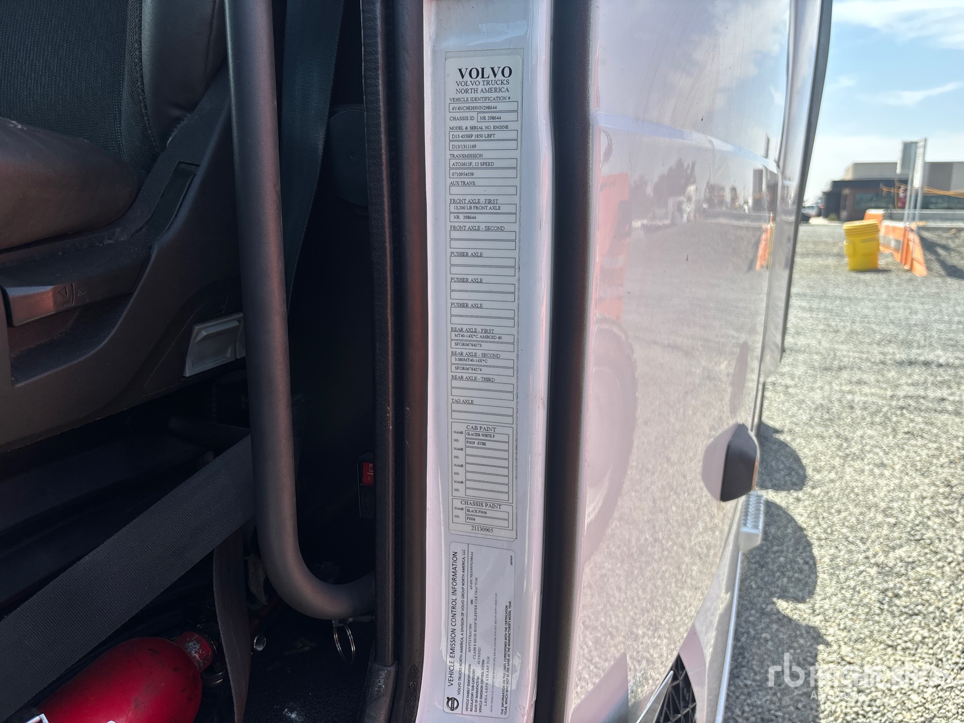 2022 Volvo VNL760