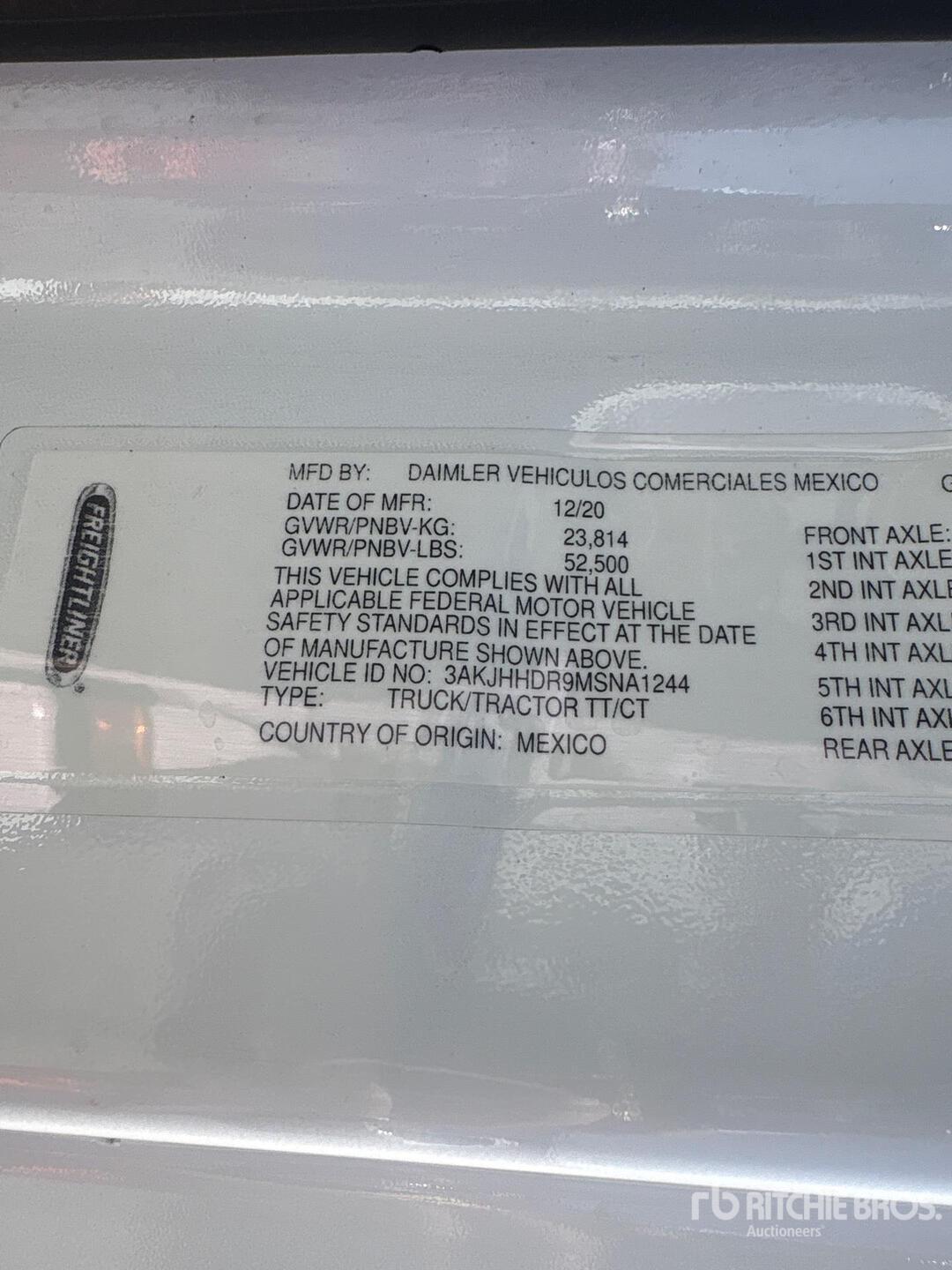 2021 Freightliner CASCADIA 126
