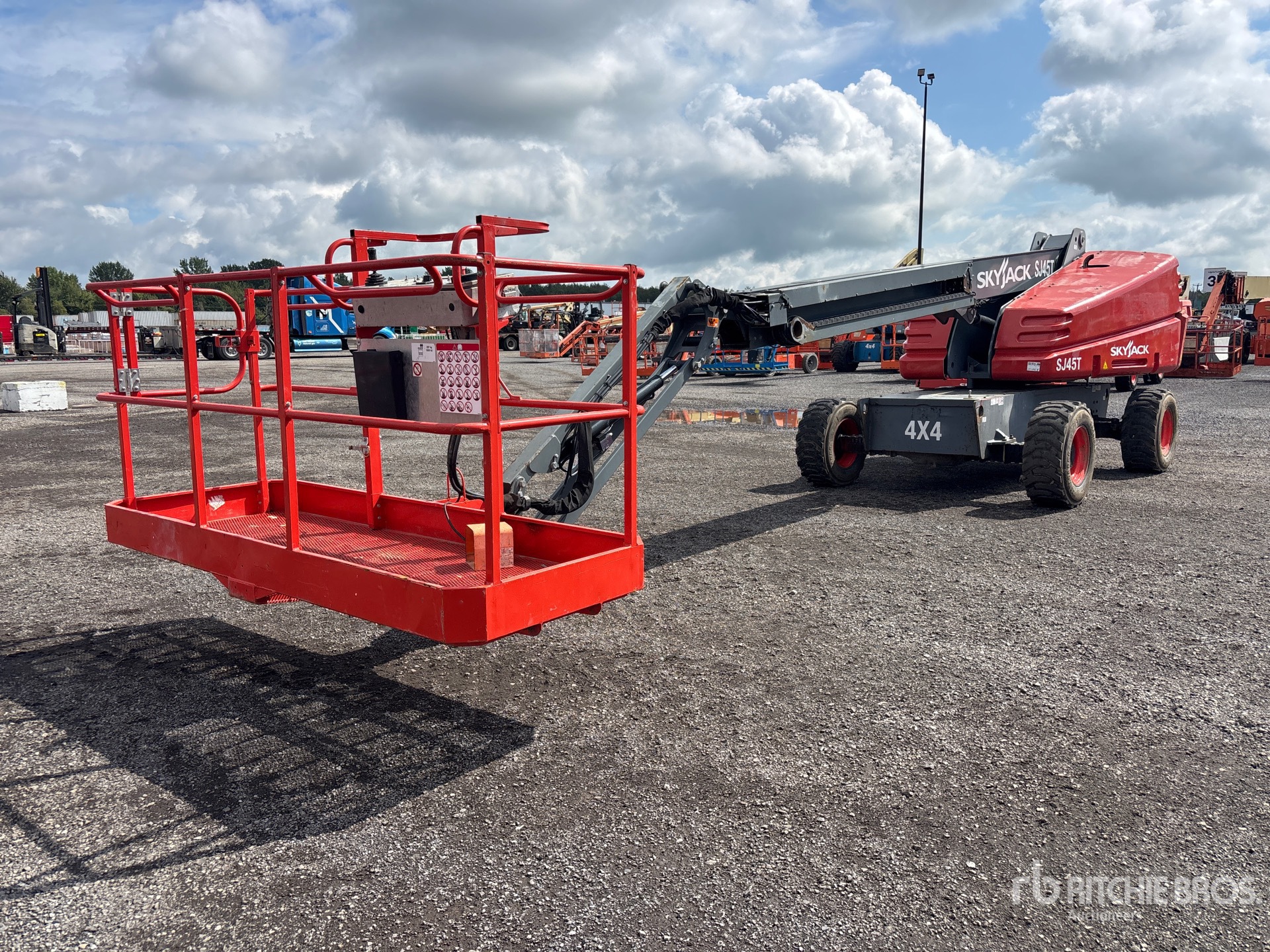 Photo of 2018 Skyjack SJ45T