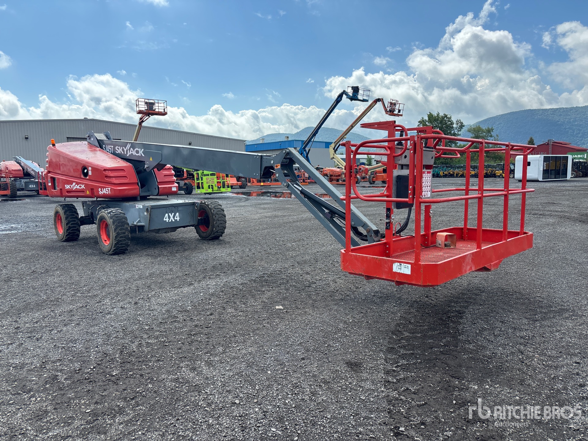 2018 Skyjack SJ45T