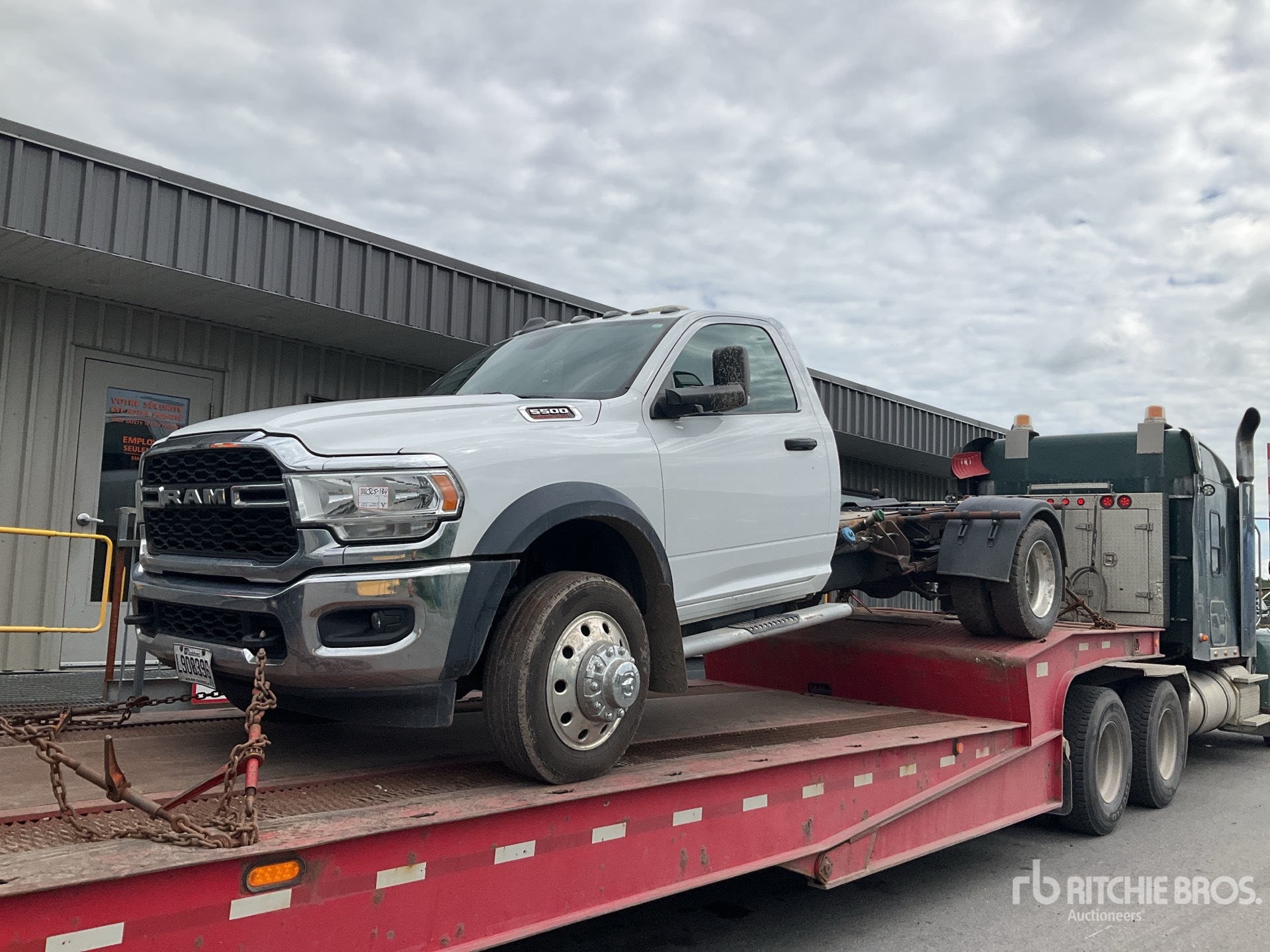 Photo of 2022 Ram 5500
