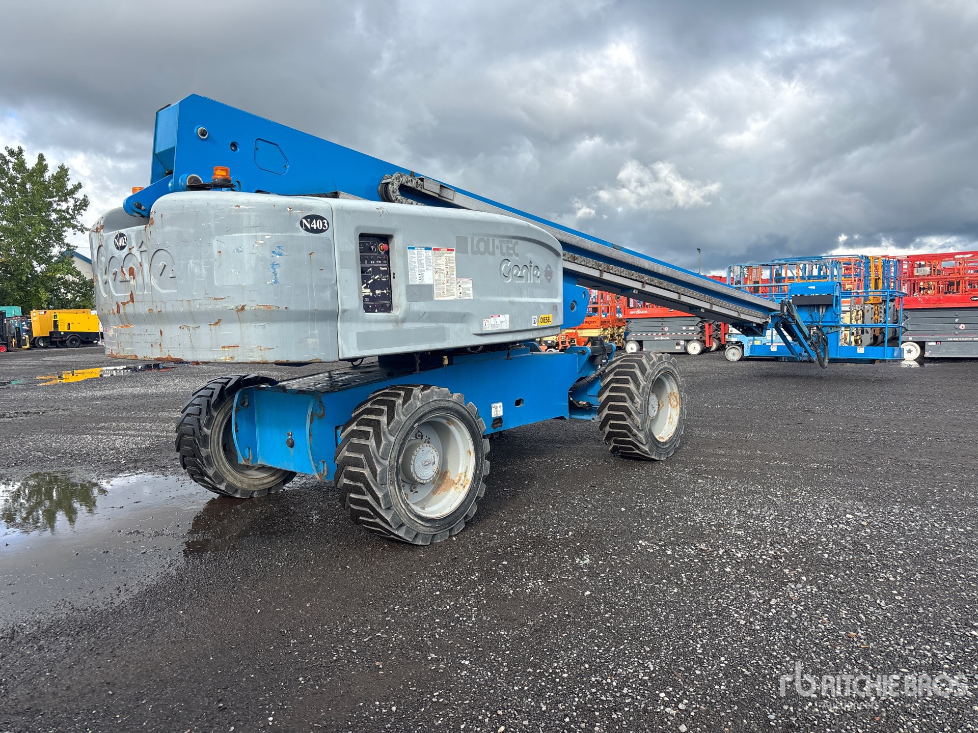 2016 Genie S85