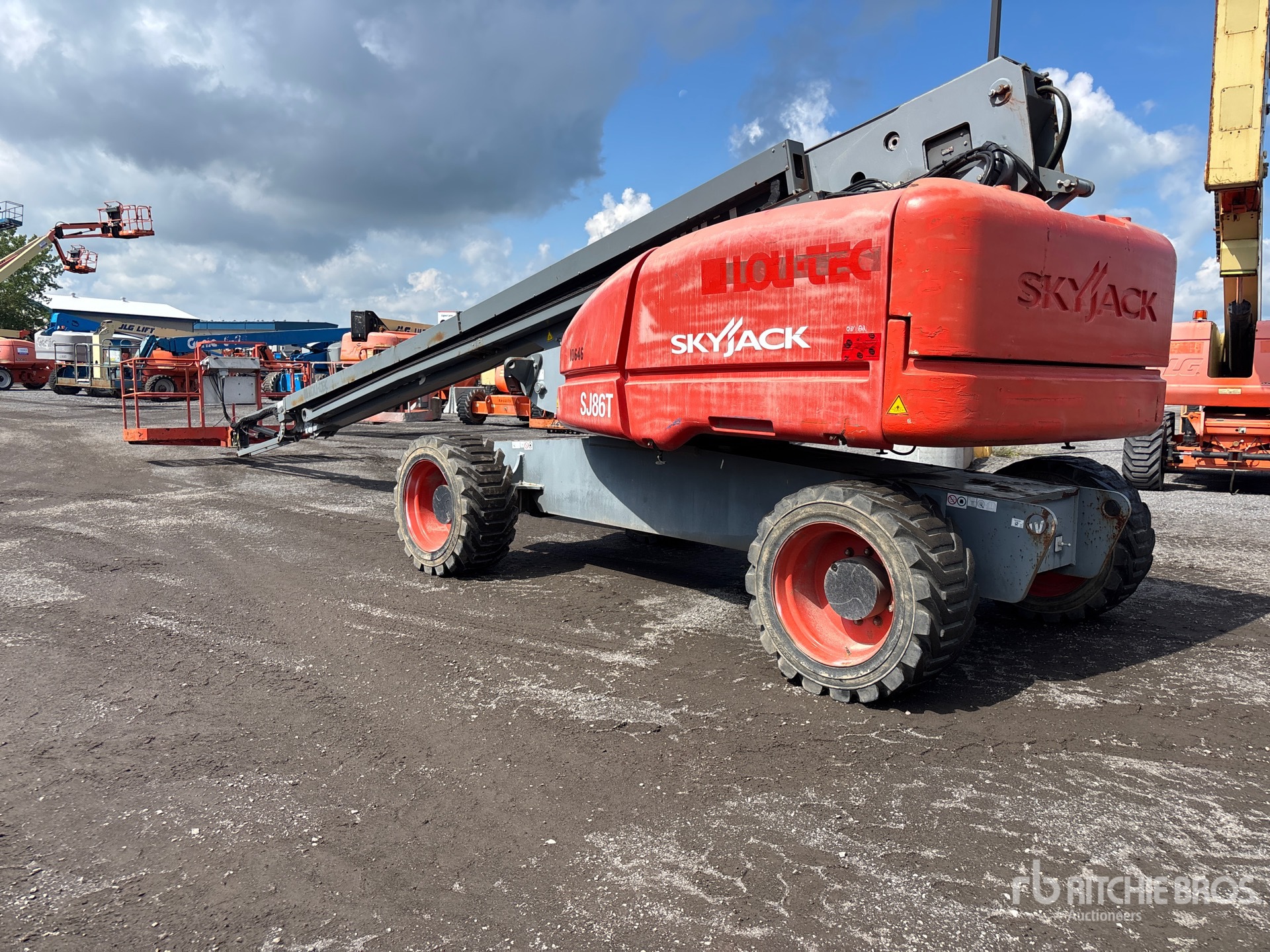 2018 Skyjack SJ86T