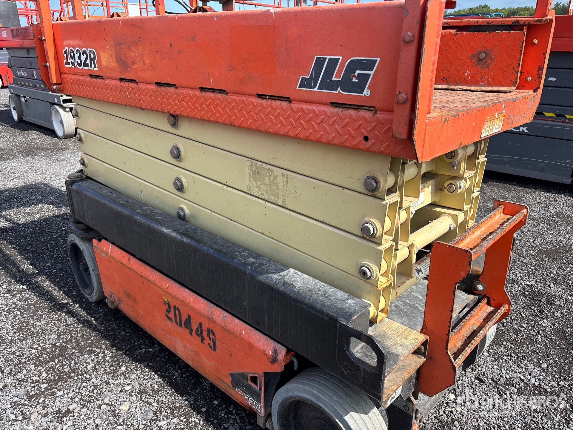 2017 JLG 1932RS