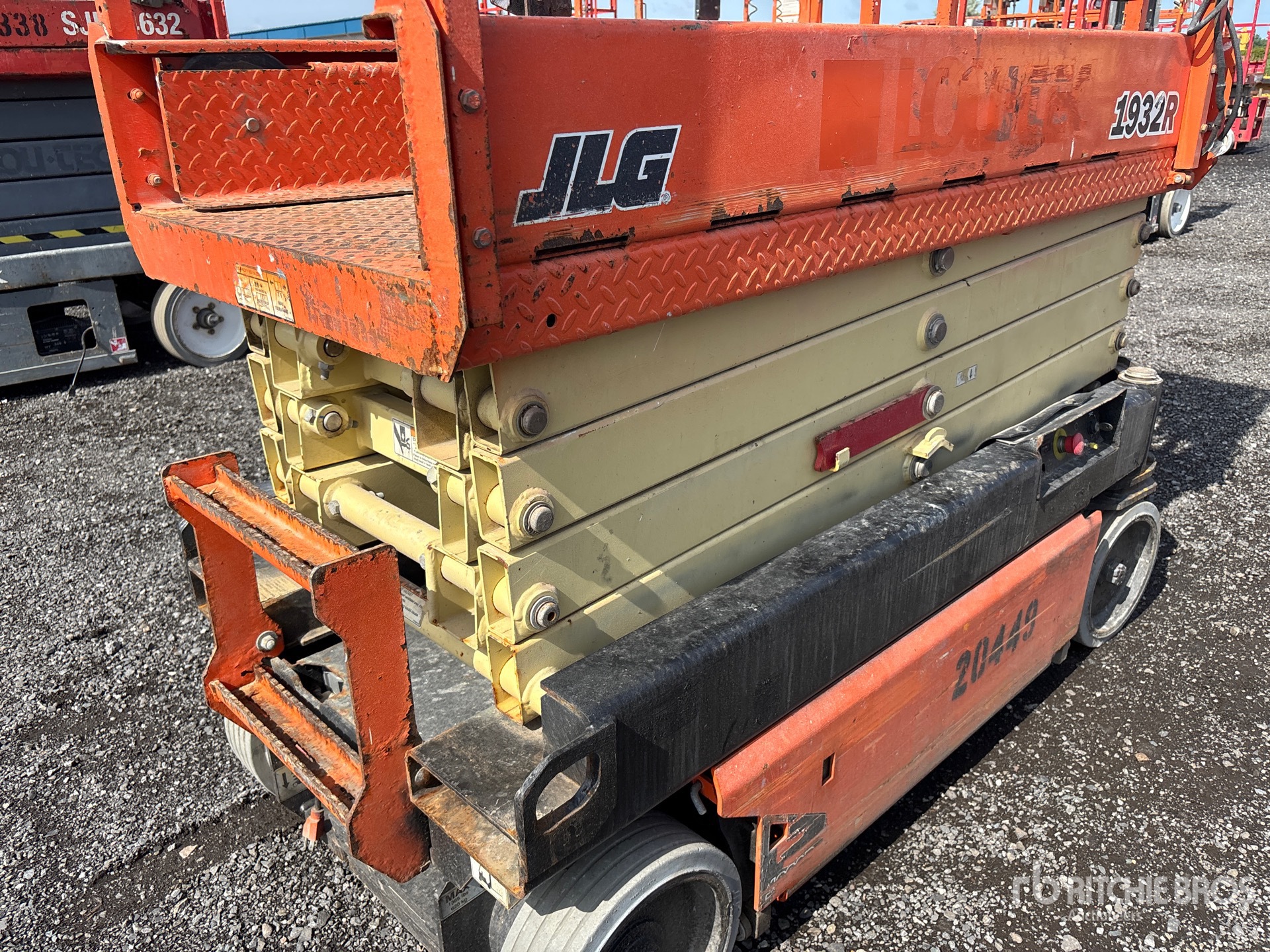2017 JLG 1932RS