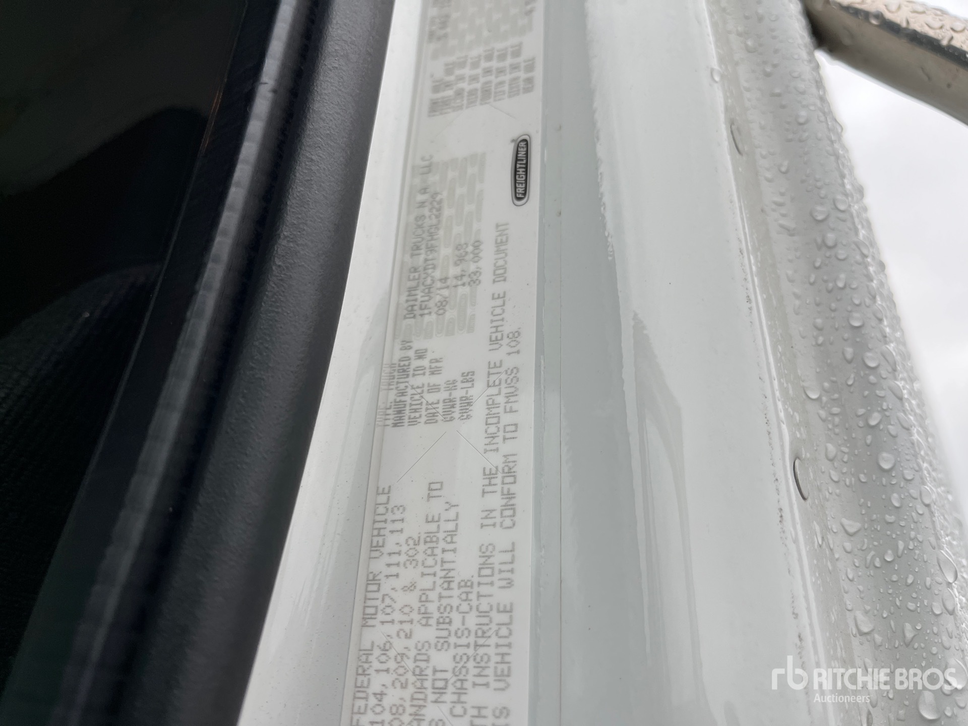 2015 Freightliner M2 106