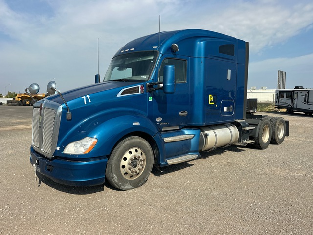 2019 Kenworth T680 6x4 T/A Sleeper Truck Tractor