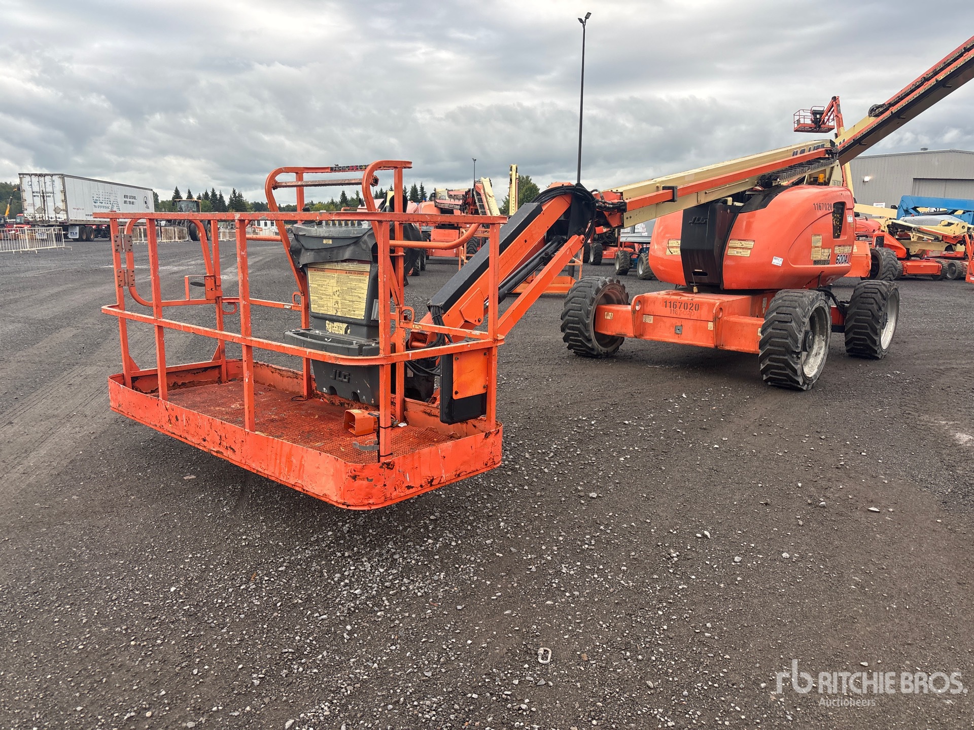 Photo of 2015 JLG 600AJ
