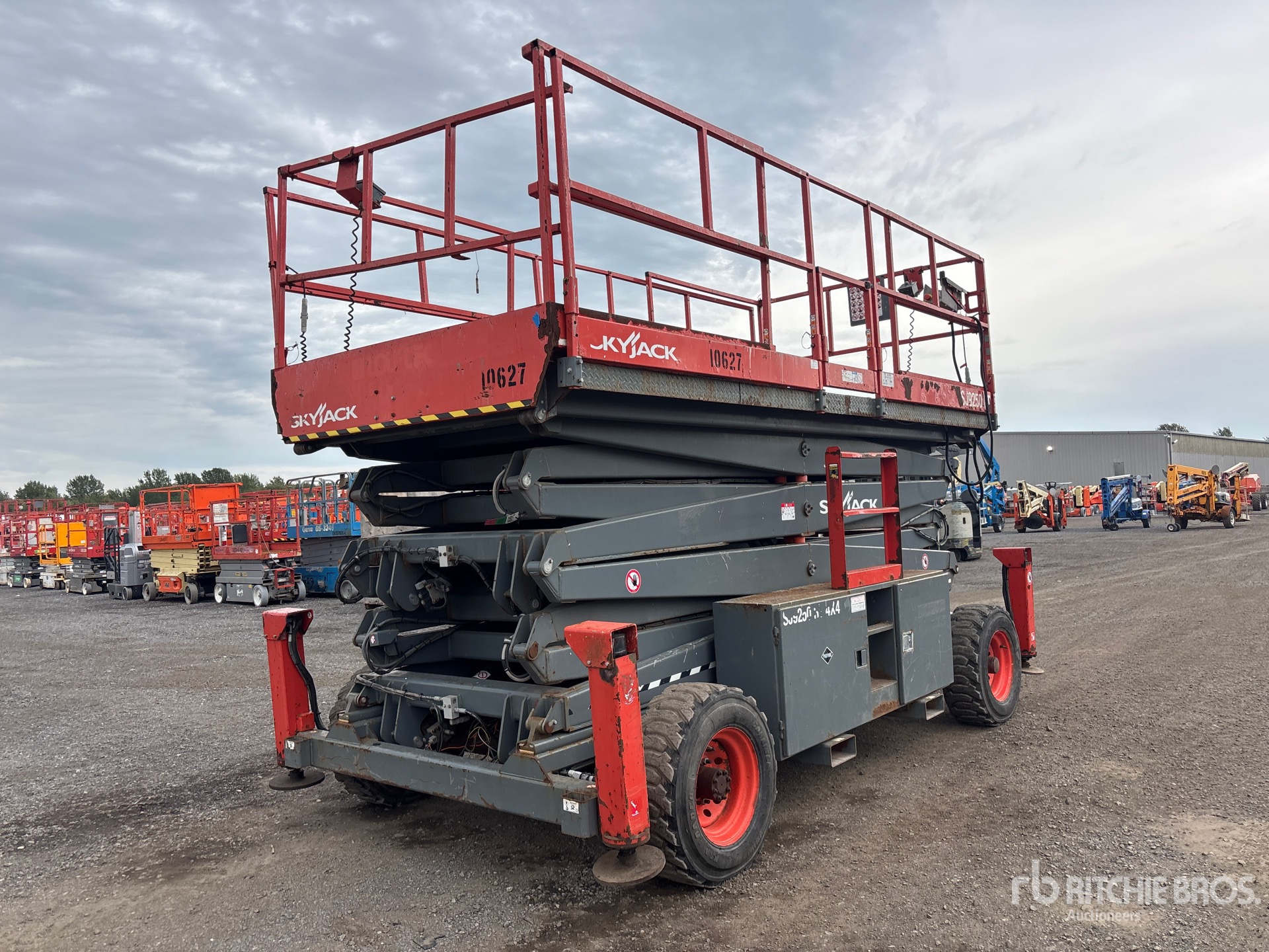 2018 Skyjack SJ9250RT