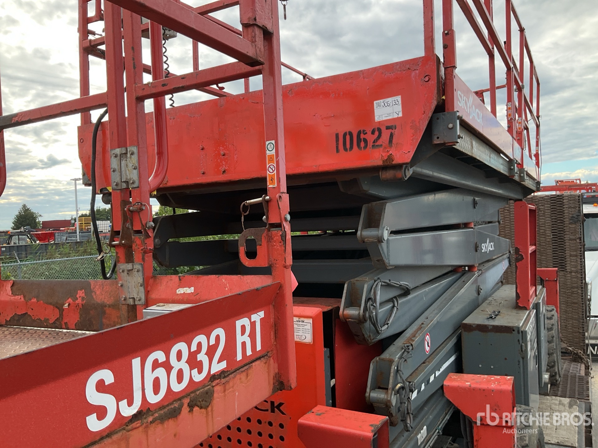 2018 Skyjack SJ9250RT