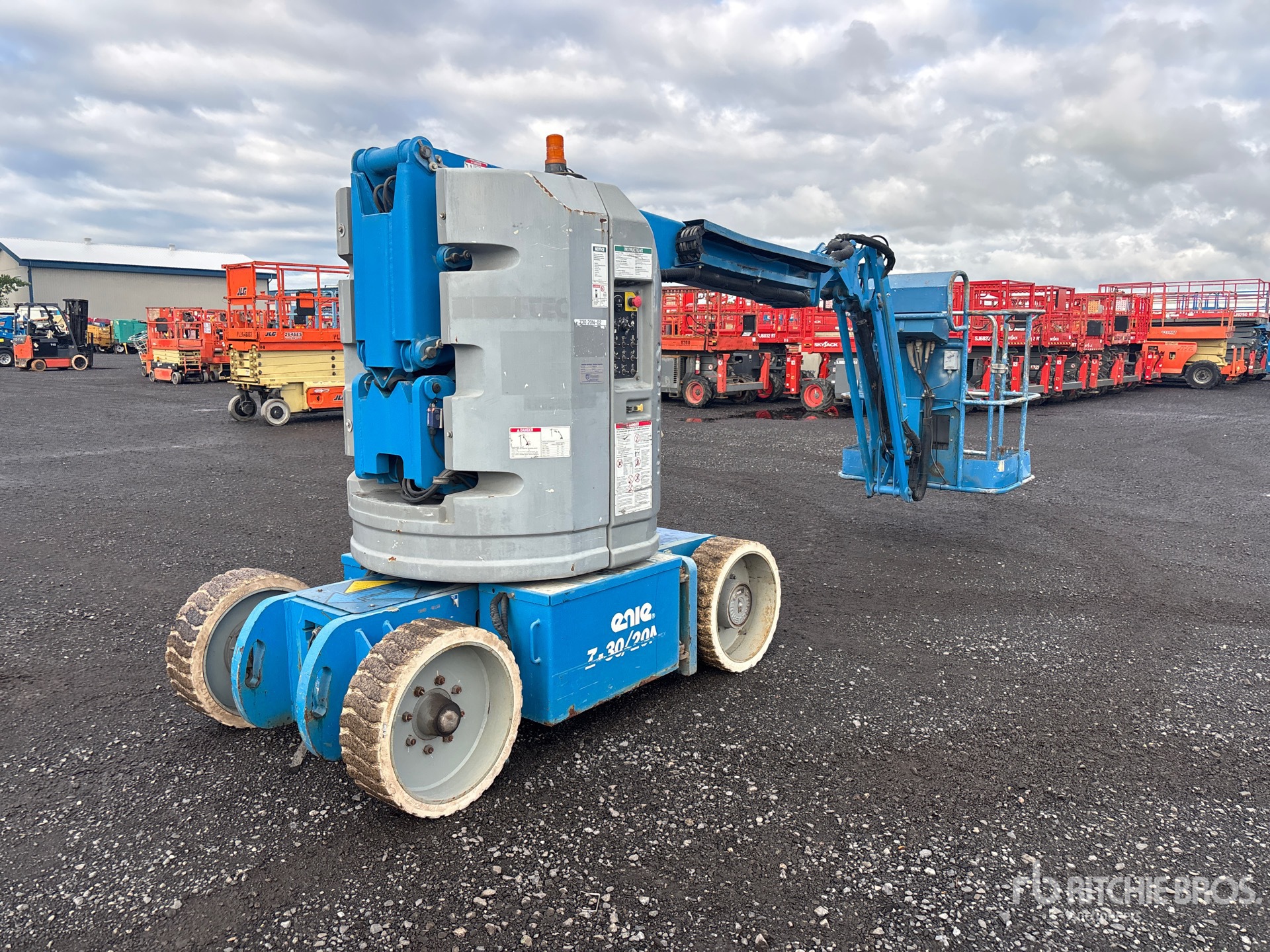 2008 Genie Z-30/20N RJ