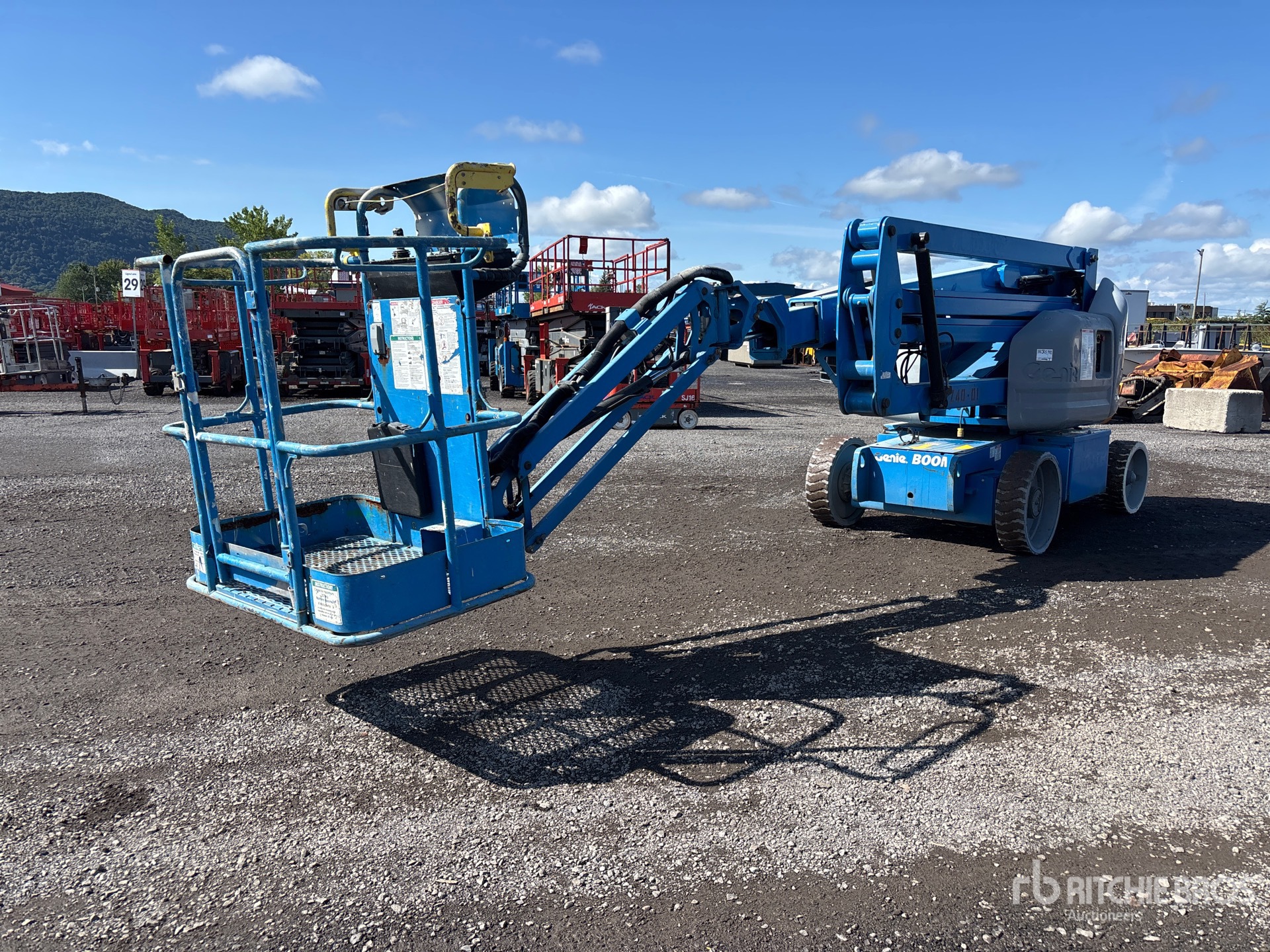 Photo of 2018 Genie Z40/23NRJ