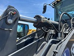 Hydraulics with Bucket Tilt Cylinders