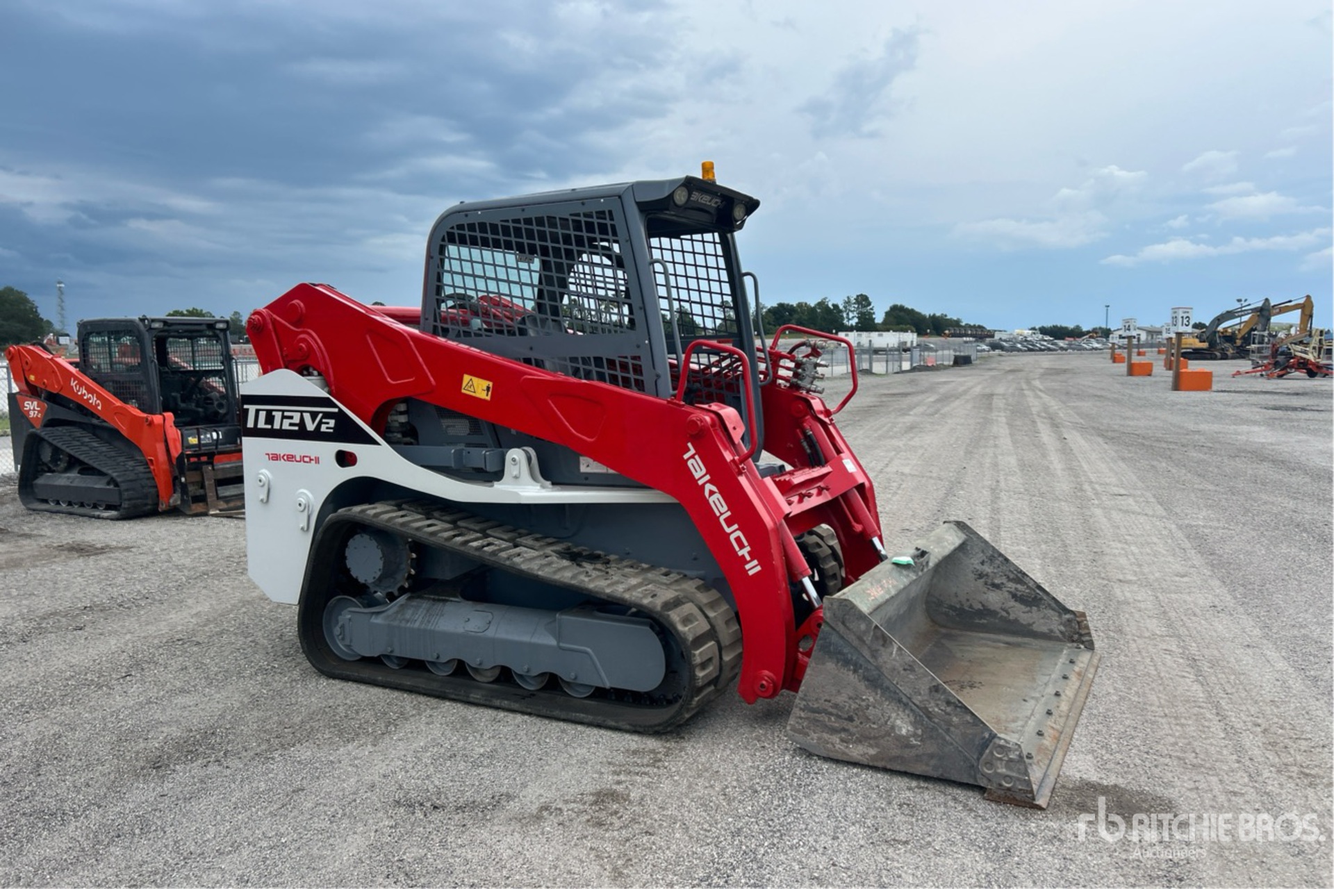 2016 Takeuchi TL12V2