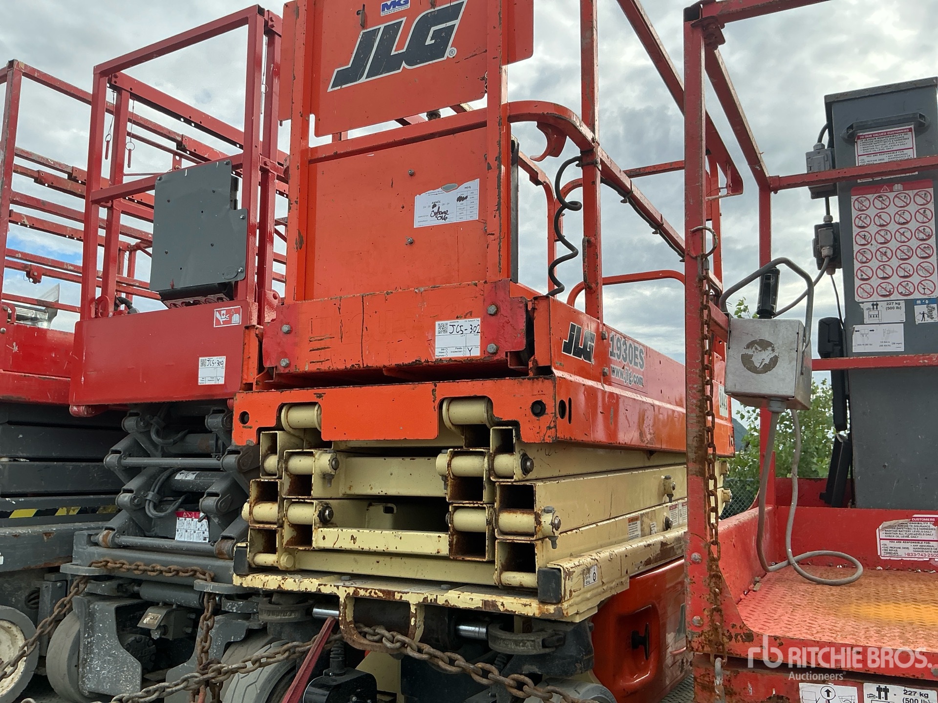 2016 JLG 1930ES