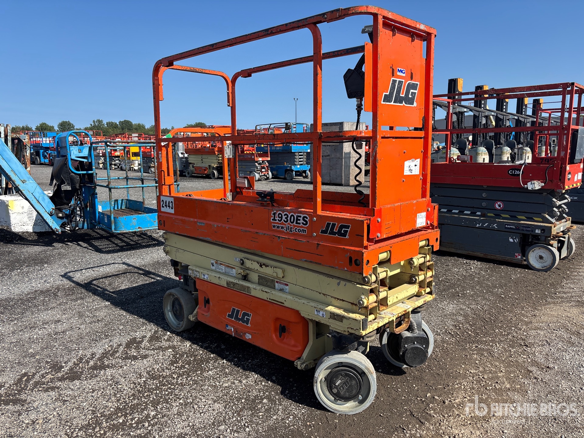 2016 JLG 1930ES