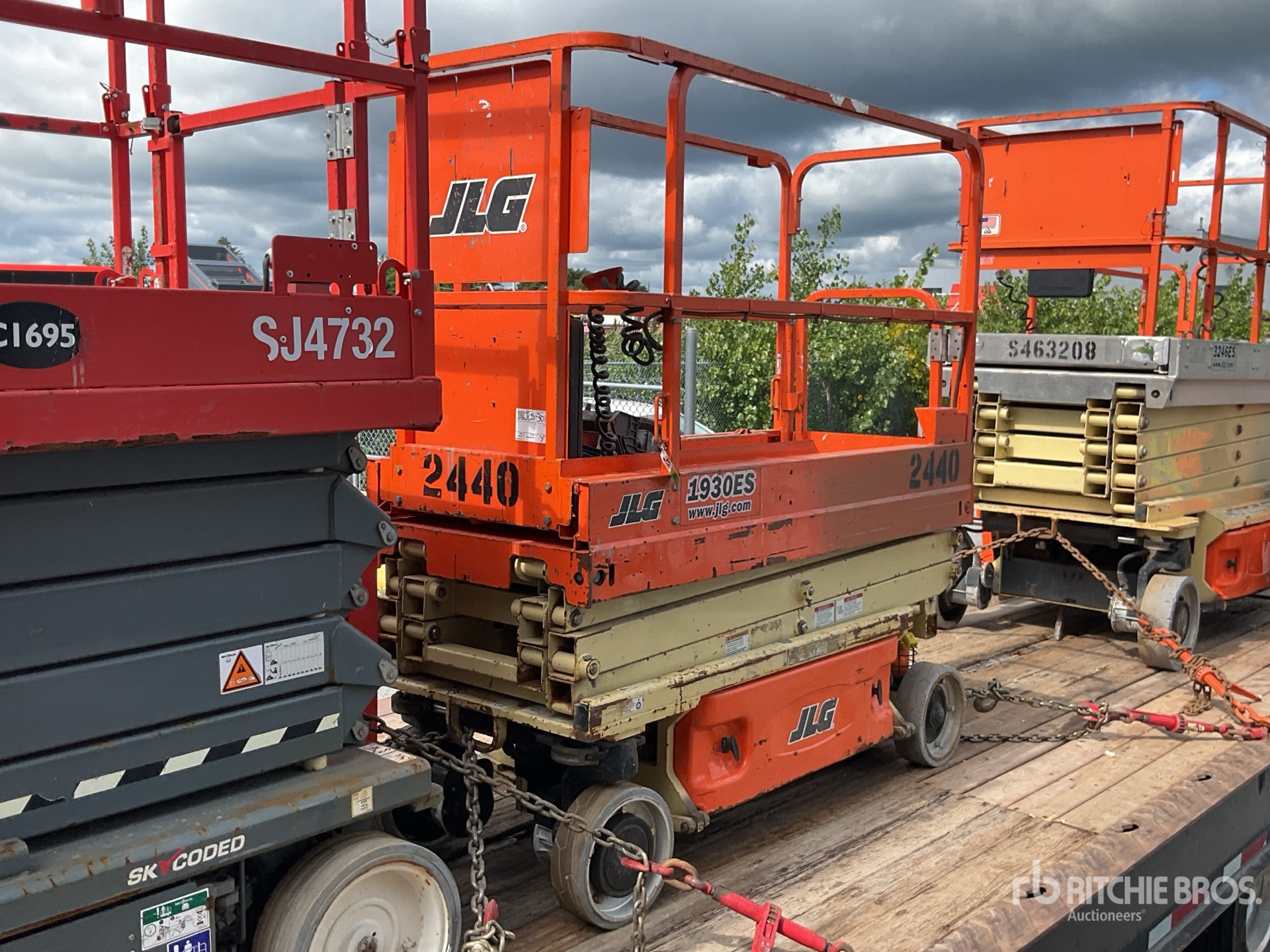 2016 JLG 1930 ES