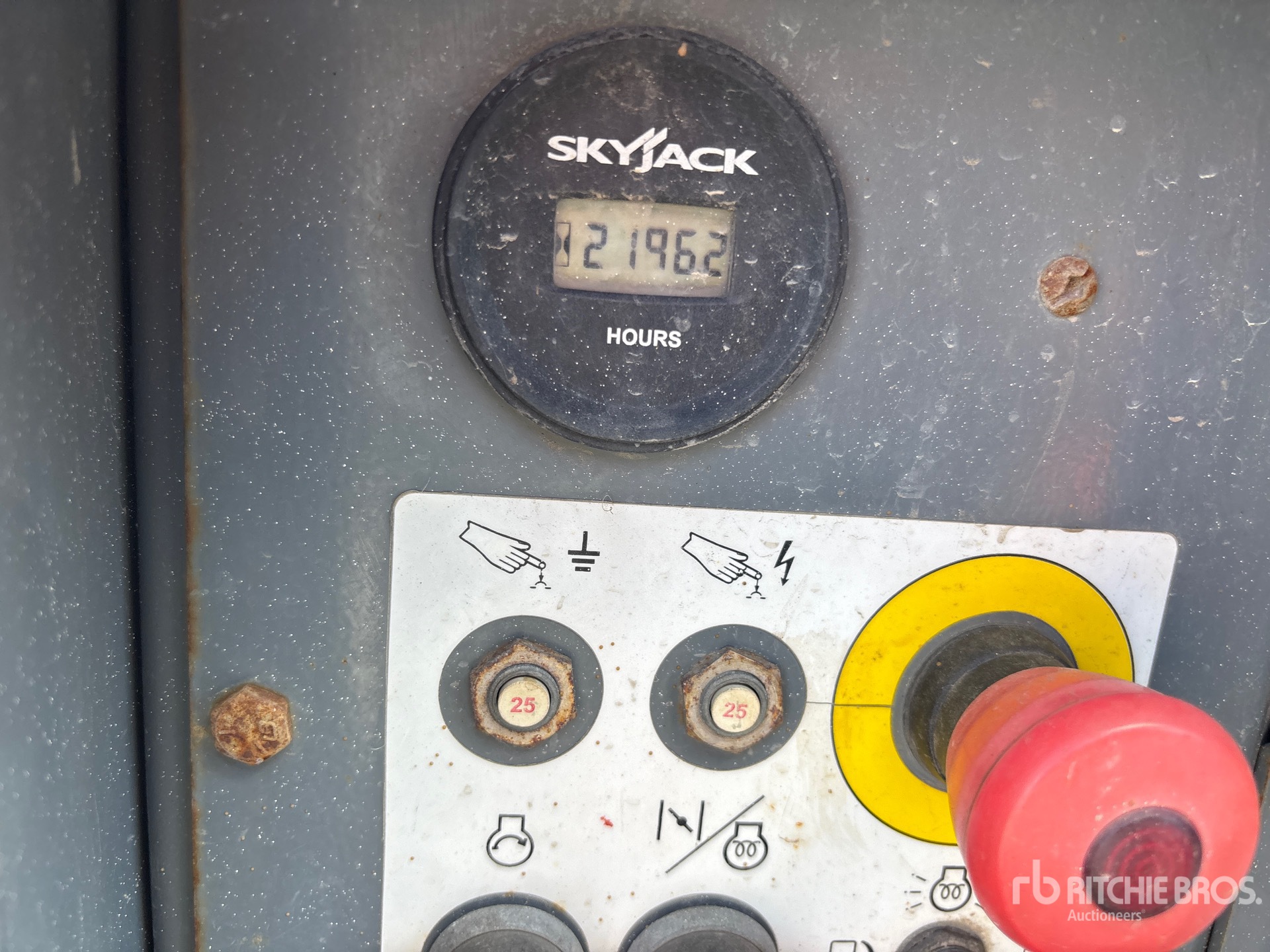 2018 Skyjack SJ6832 RT