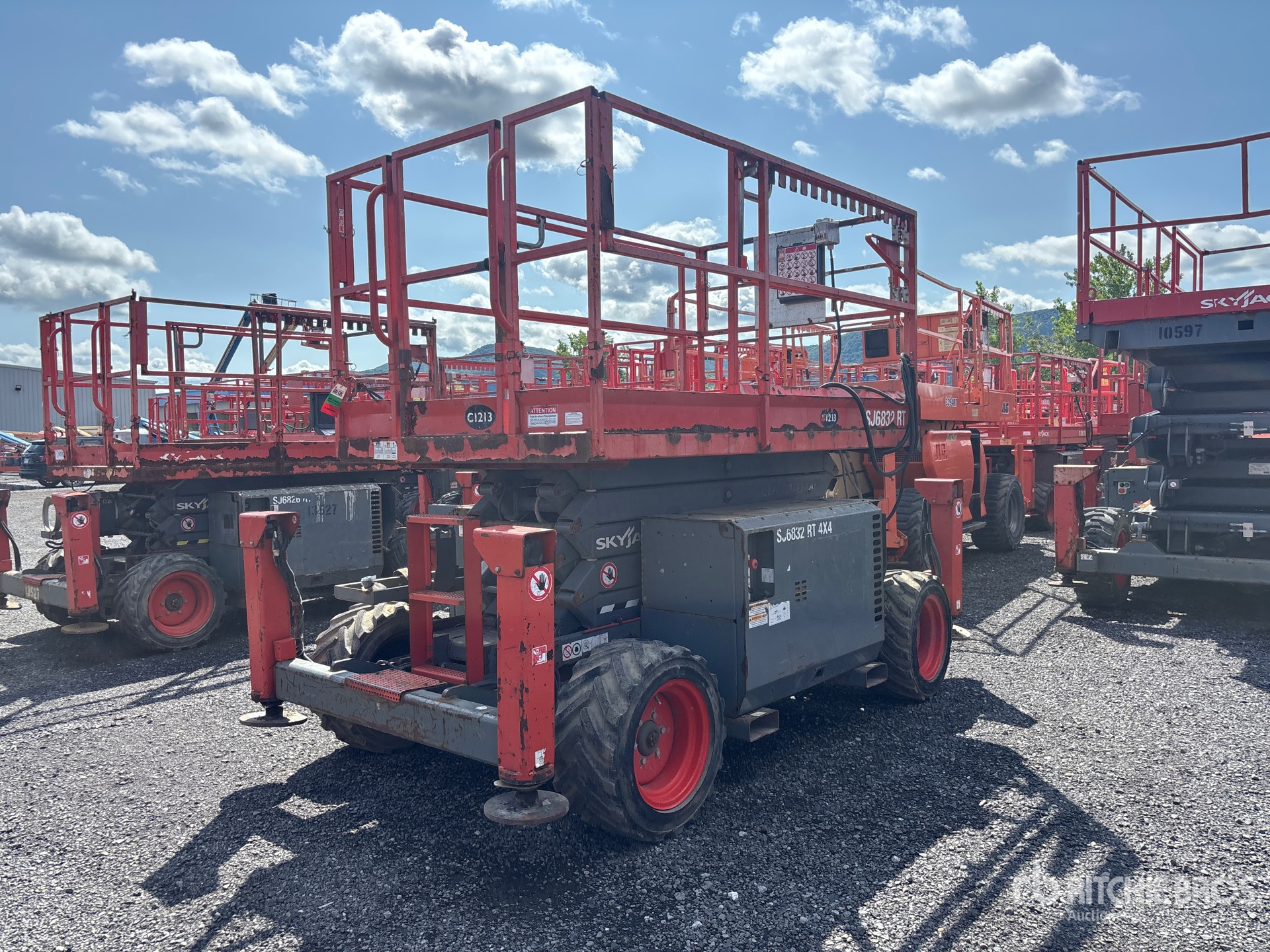 2018 Skyjack SJ6832 RT