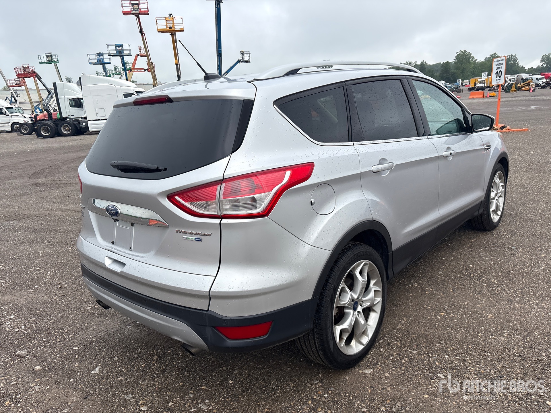 General Appearance with Picture, Right Rear Corner