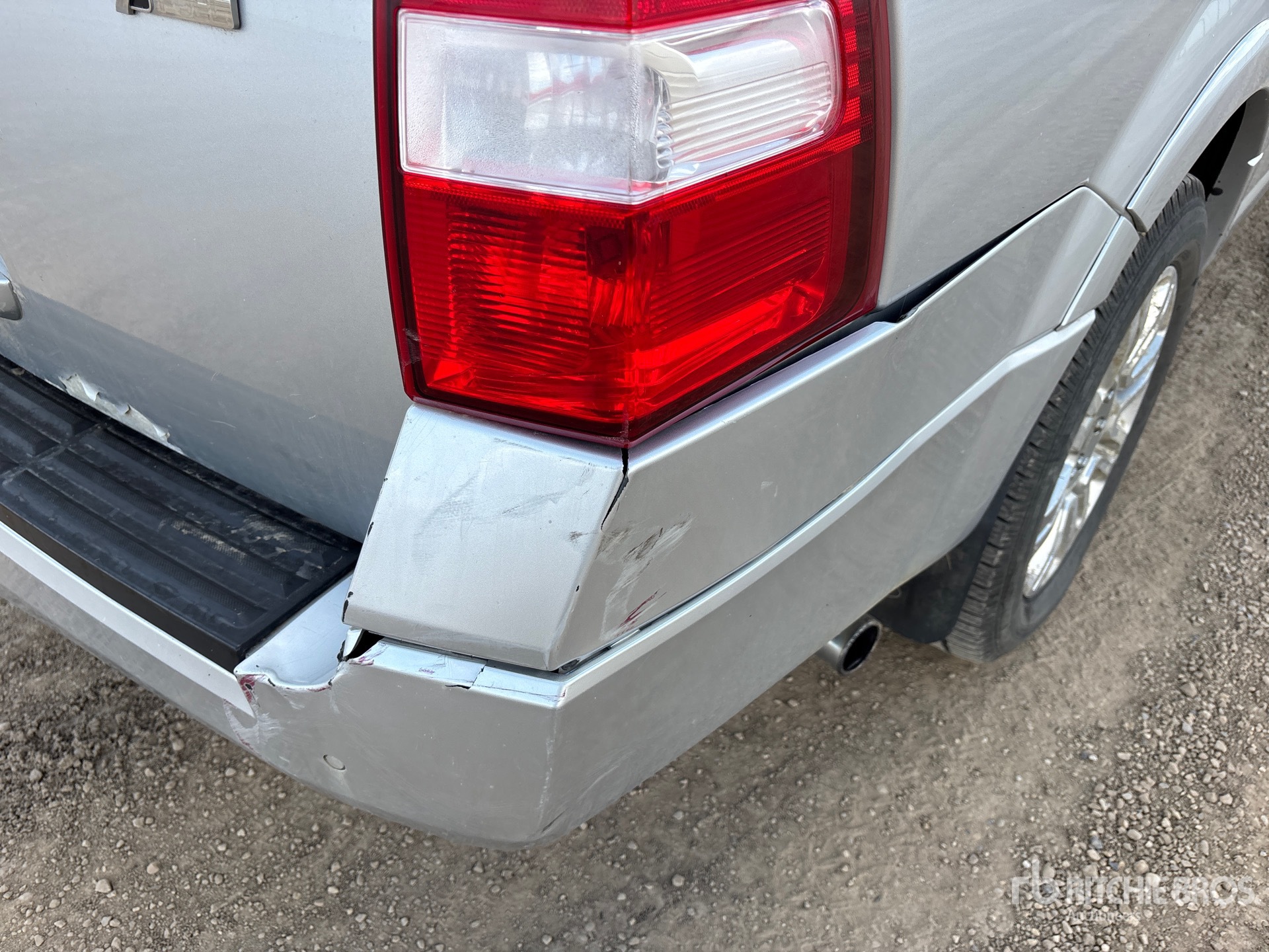 2012 Ford EXPEDITION