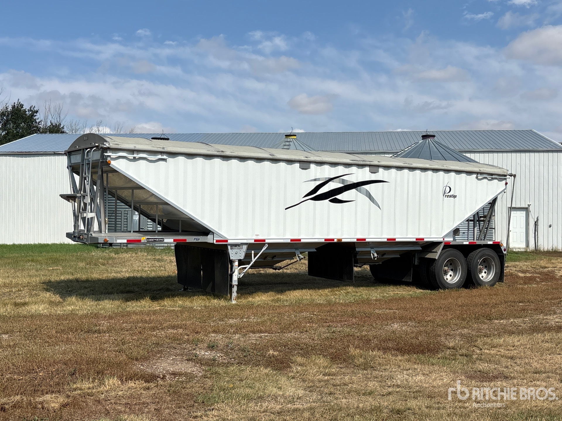 2012 Load King  35 FT T/A
