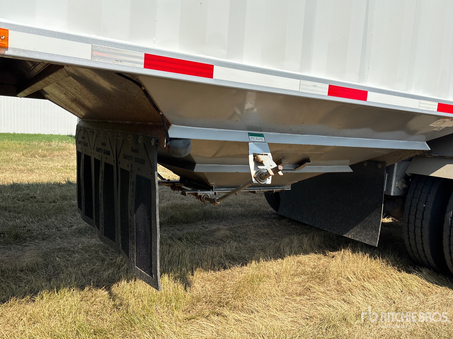 2012 Load King  35 FT T/A