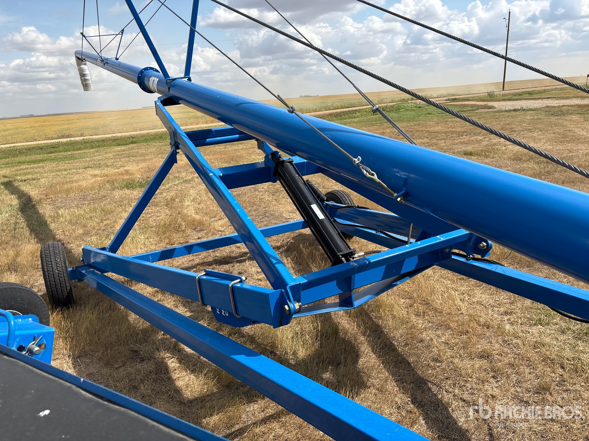 2011 Brandt 1070