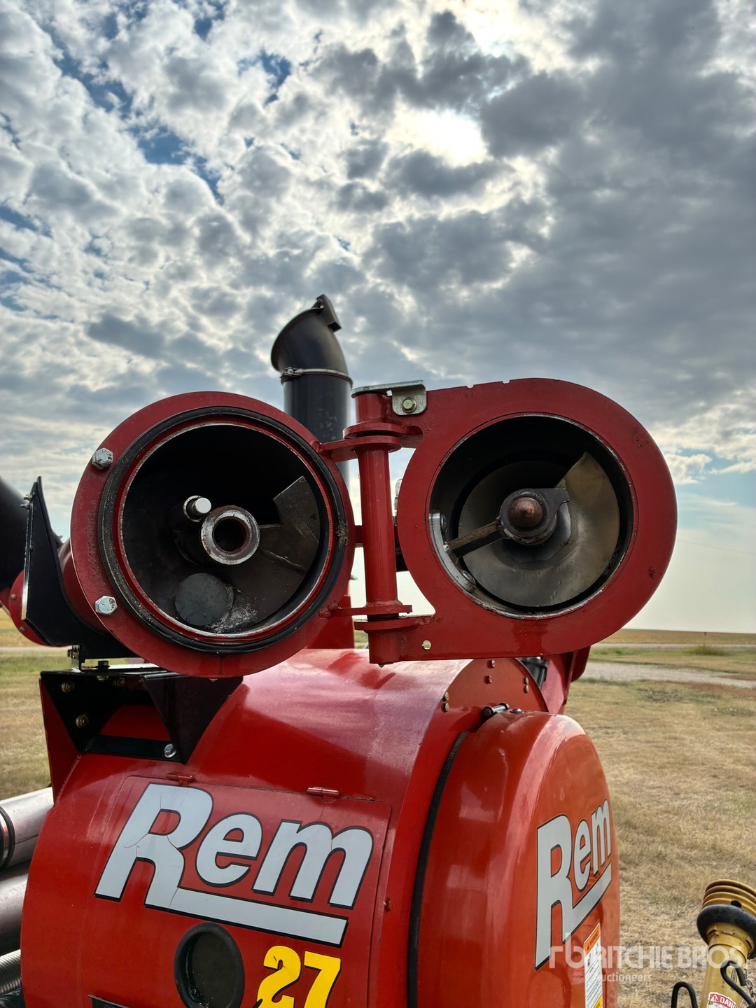 2011 REM 2700