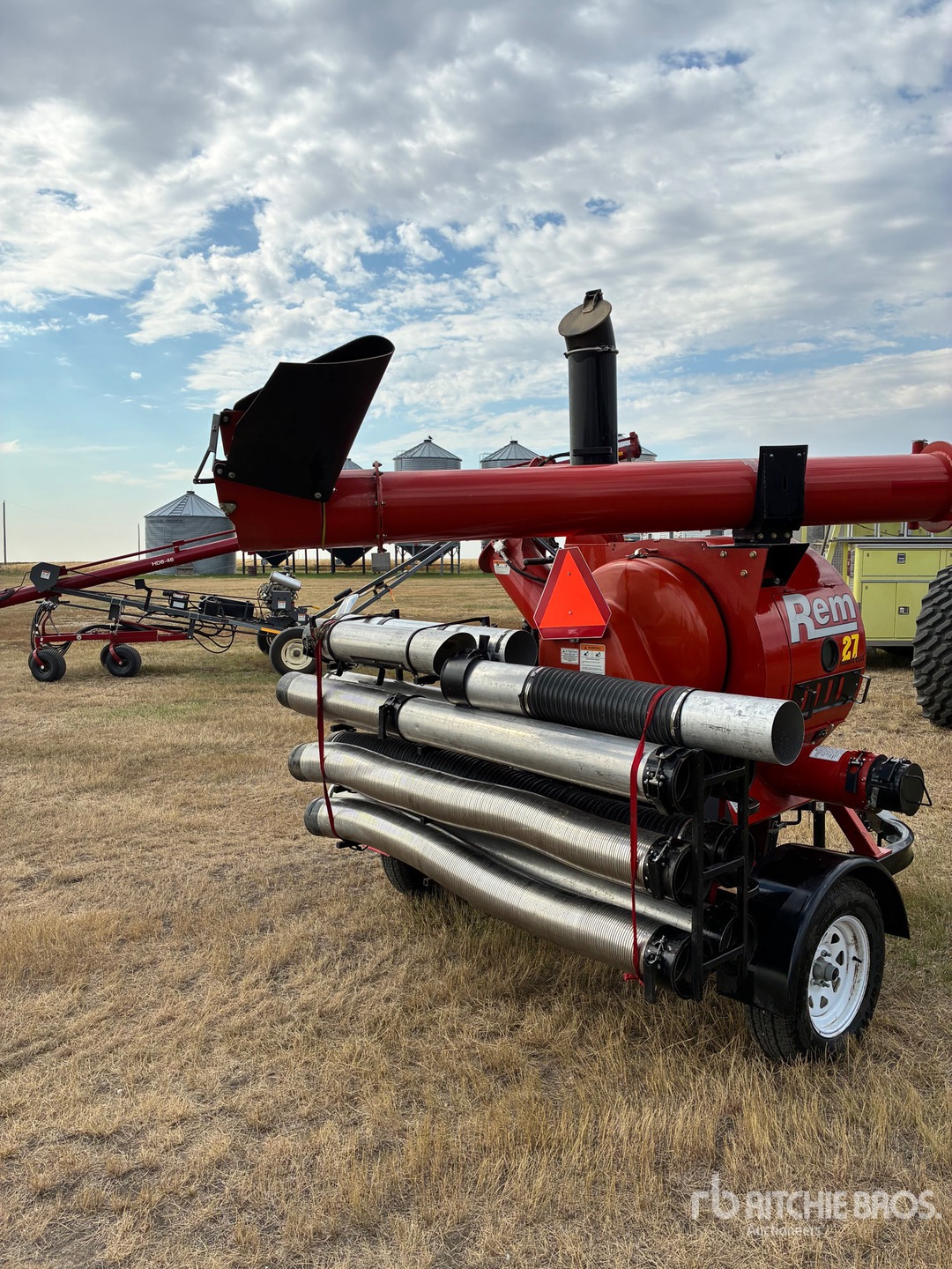 2011 REM 2700